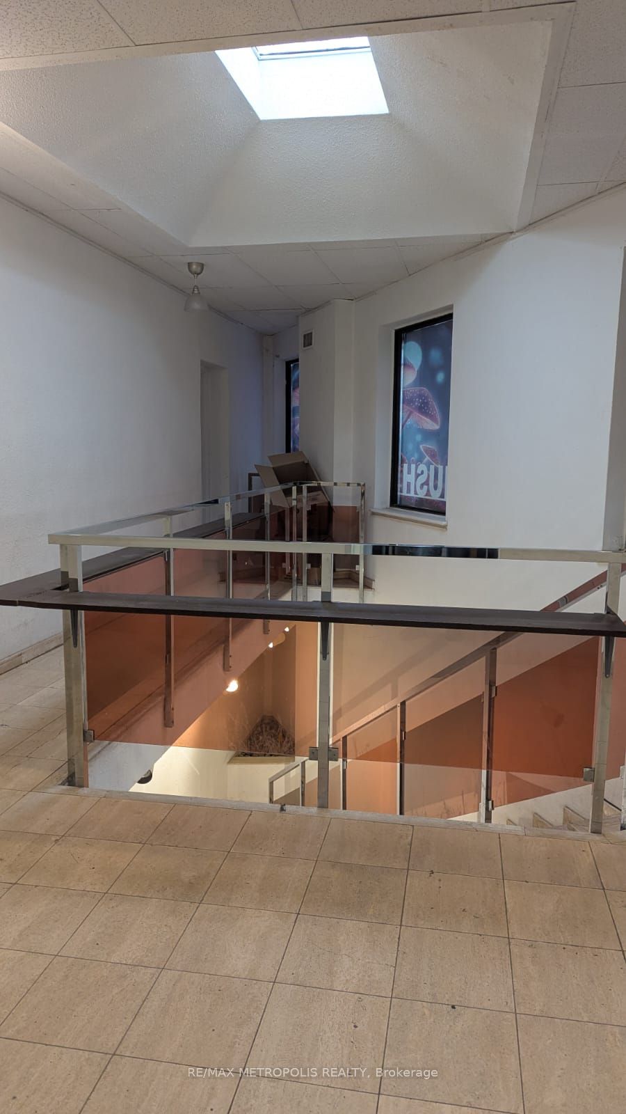 #upper - 1 Dunlop Street Property Photo 4