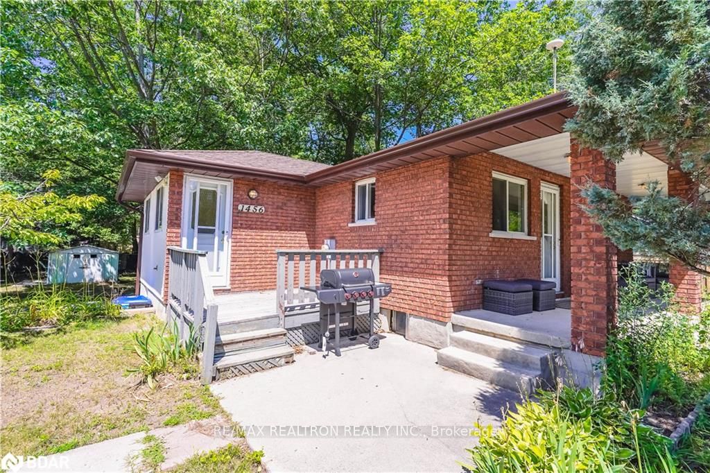 1456 Mosley Street Property Photo 12