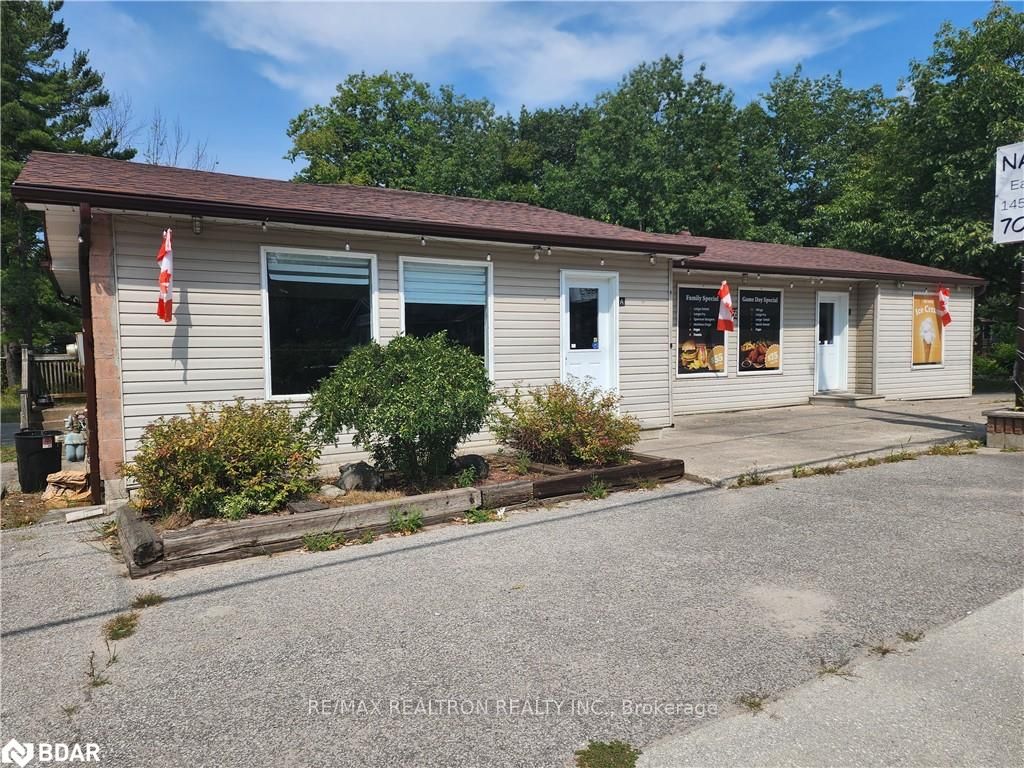 1456 Mosley Street Property Photo 31
