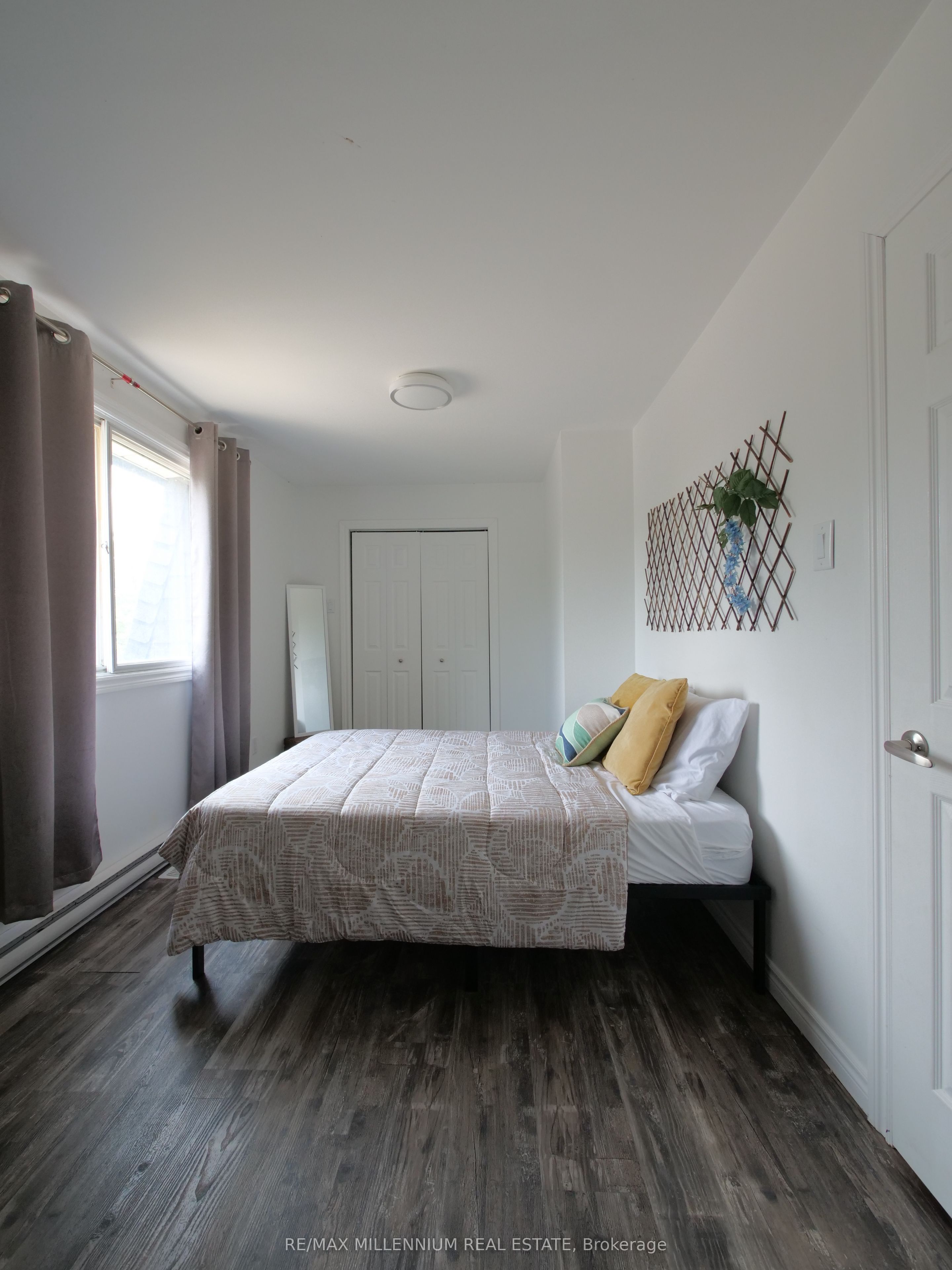 512 Mosley Street Property Photo 7