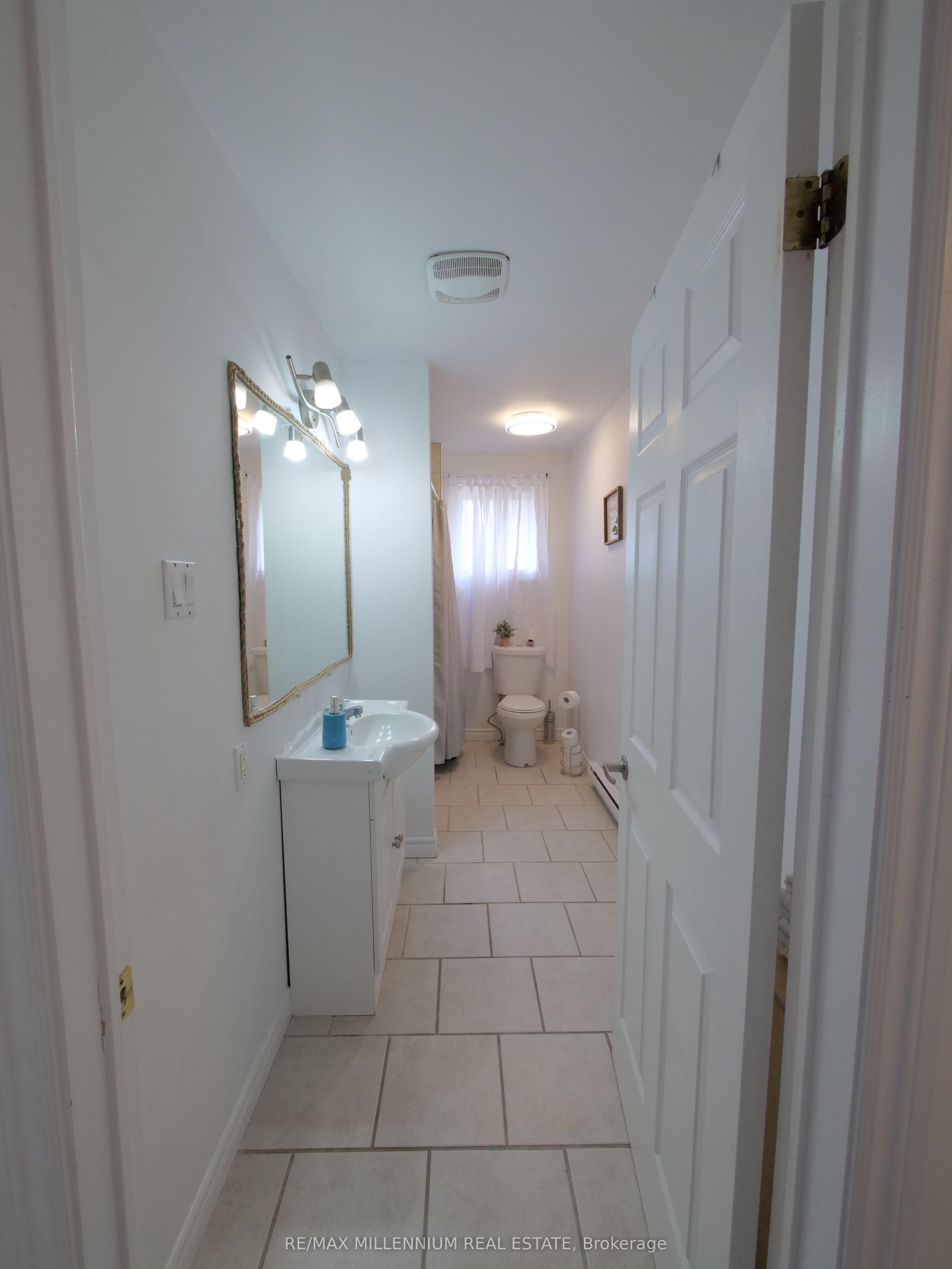 512 Mosley Street Property Photo 8