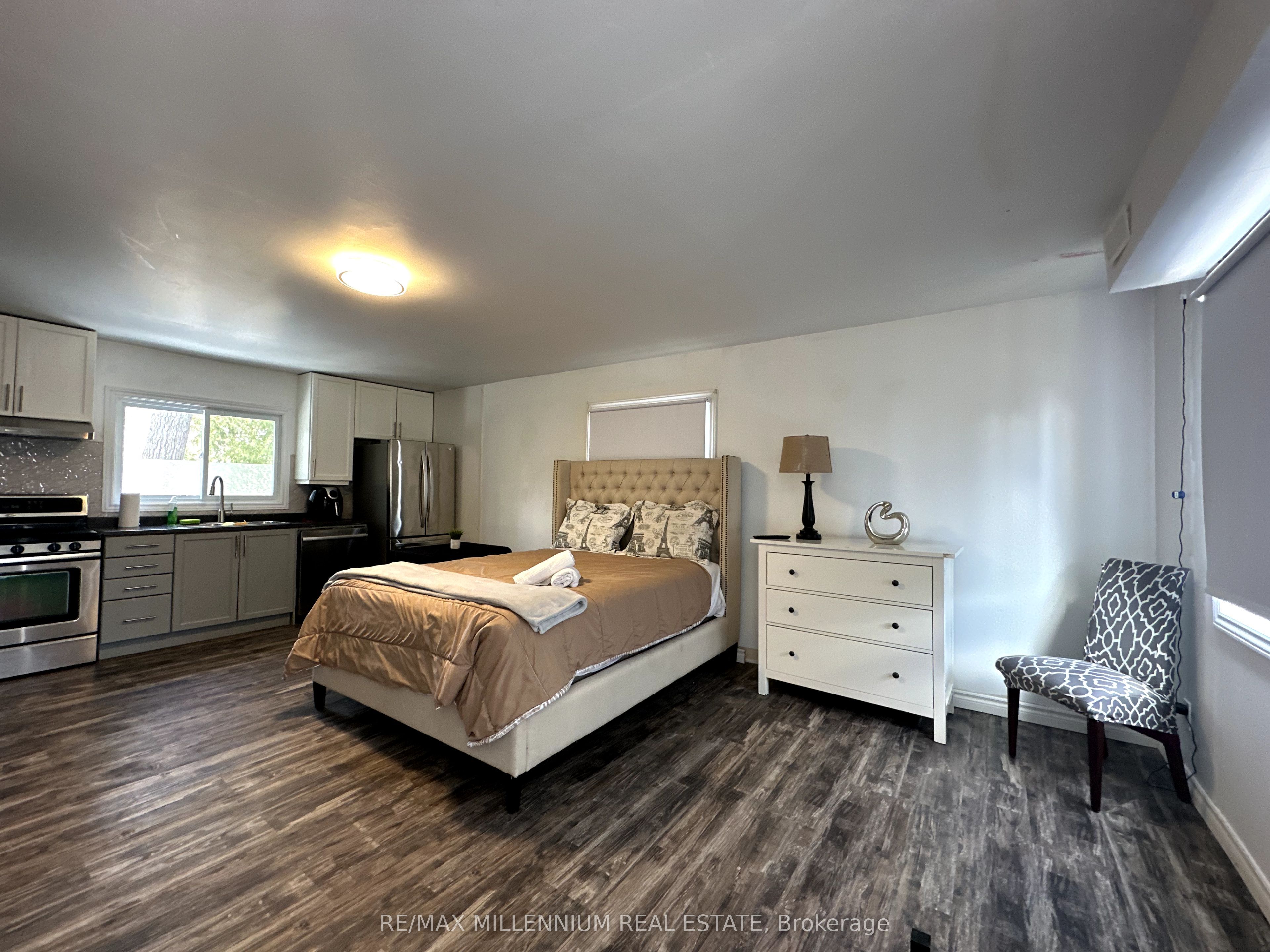 512 Mosley Street Property Photo 11