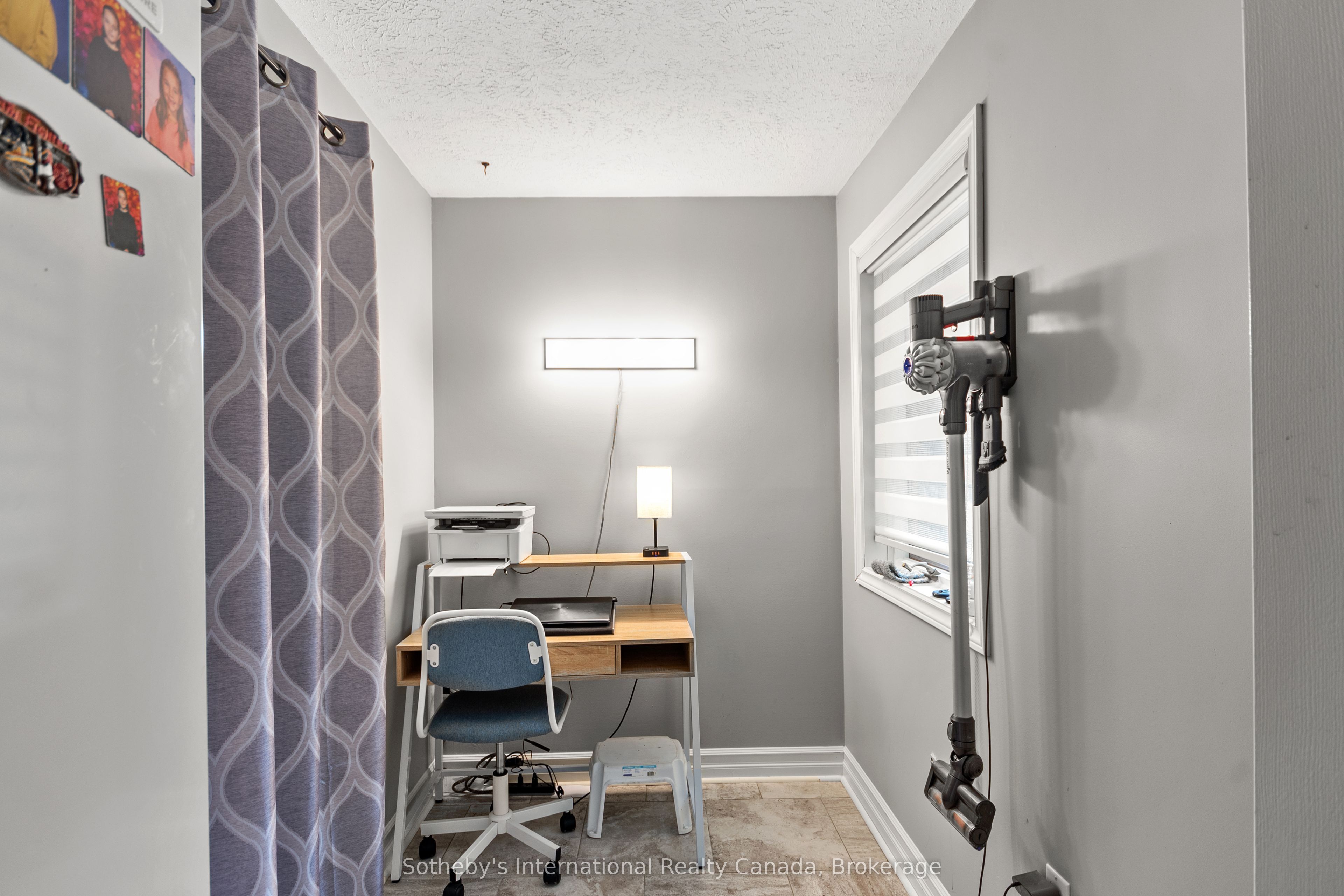 8 Beck Boulevard 10 Property Photo 18