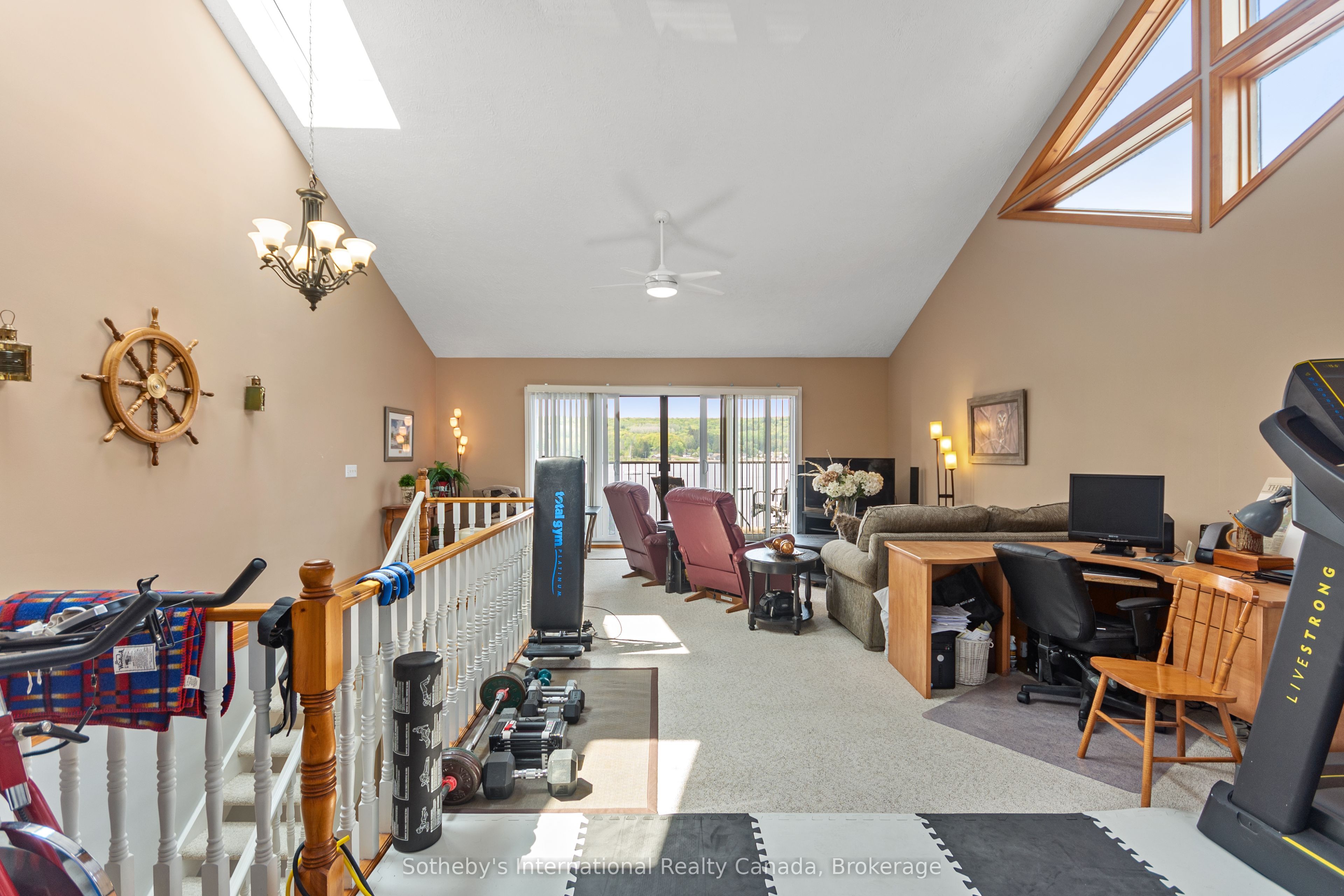 8 Beck Boulevard 10 Property Photo 29
