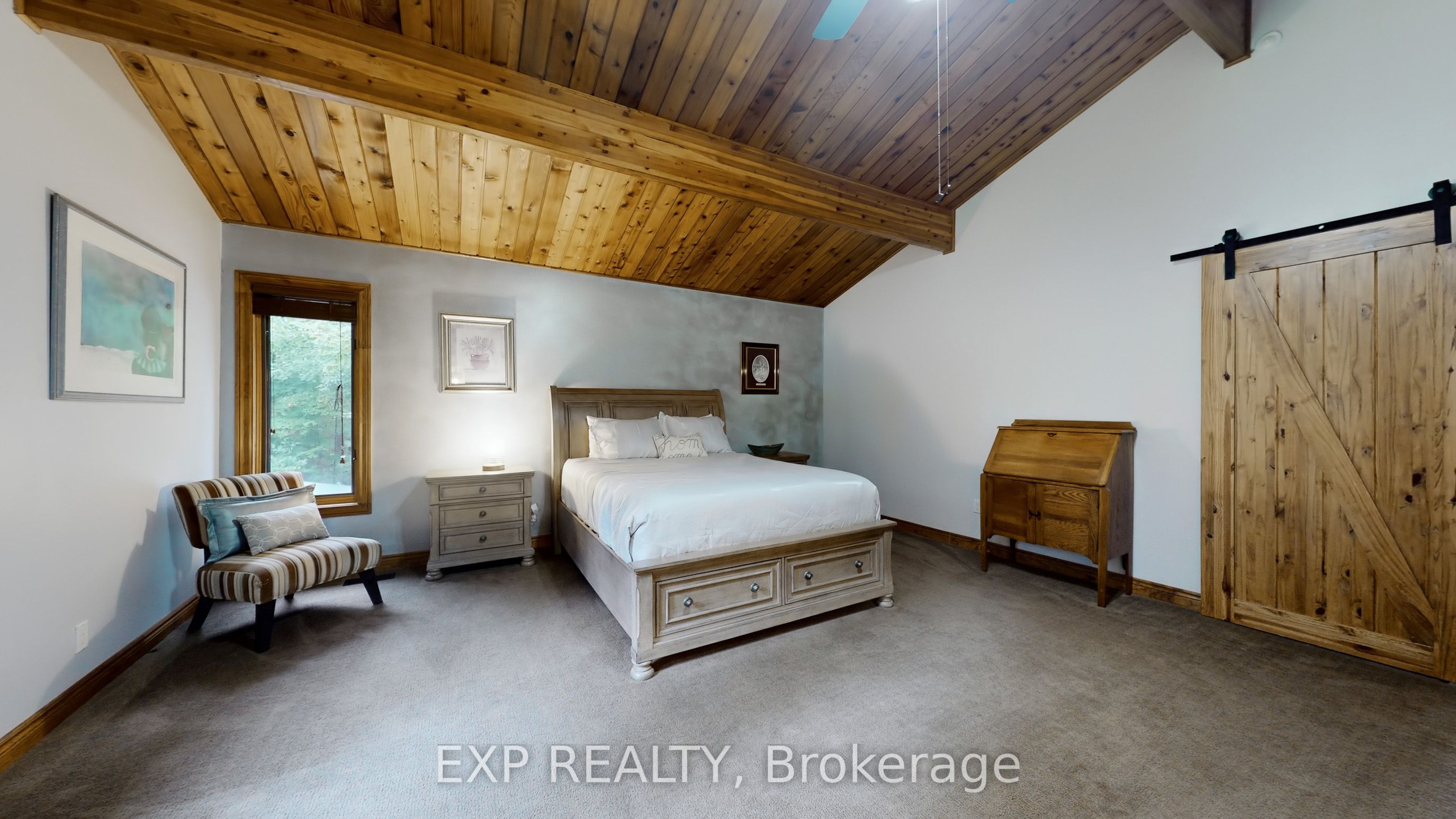 3413 Flat Rapids Lane Property Photo 15