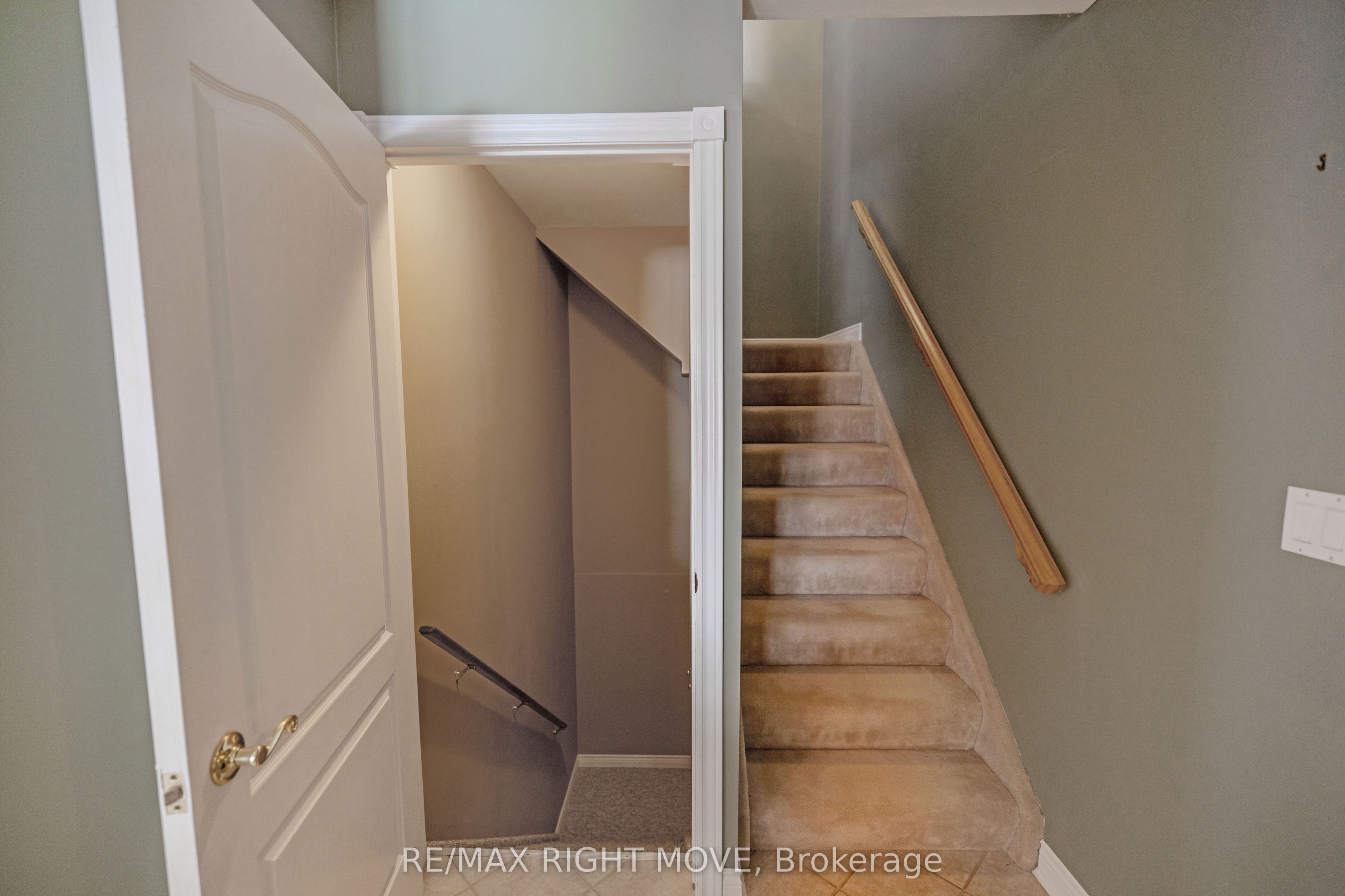 #307 - 30 Museum Drive Property Photo 14