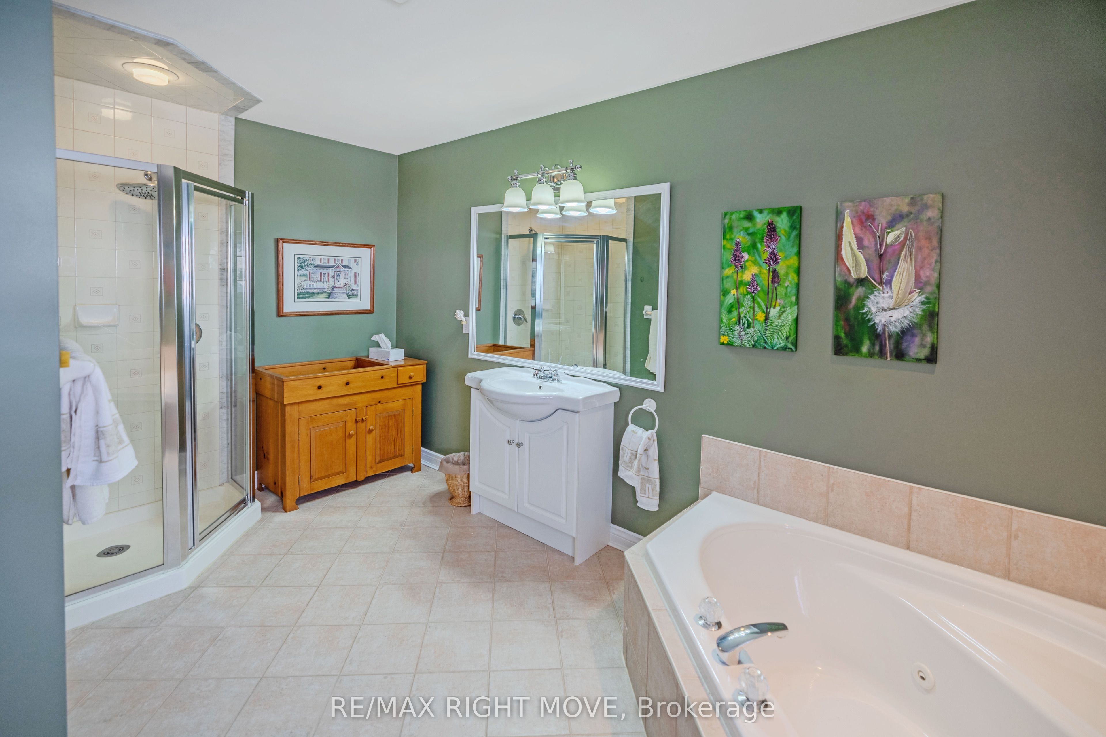 #307 - 30 Museum Drive Property Photo 16