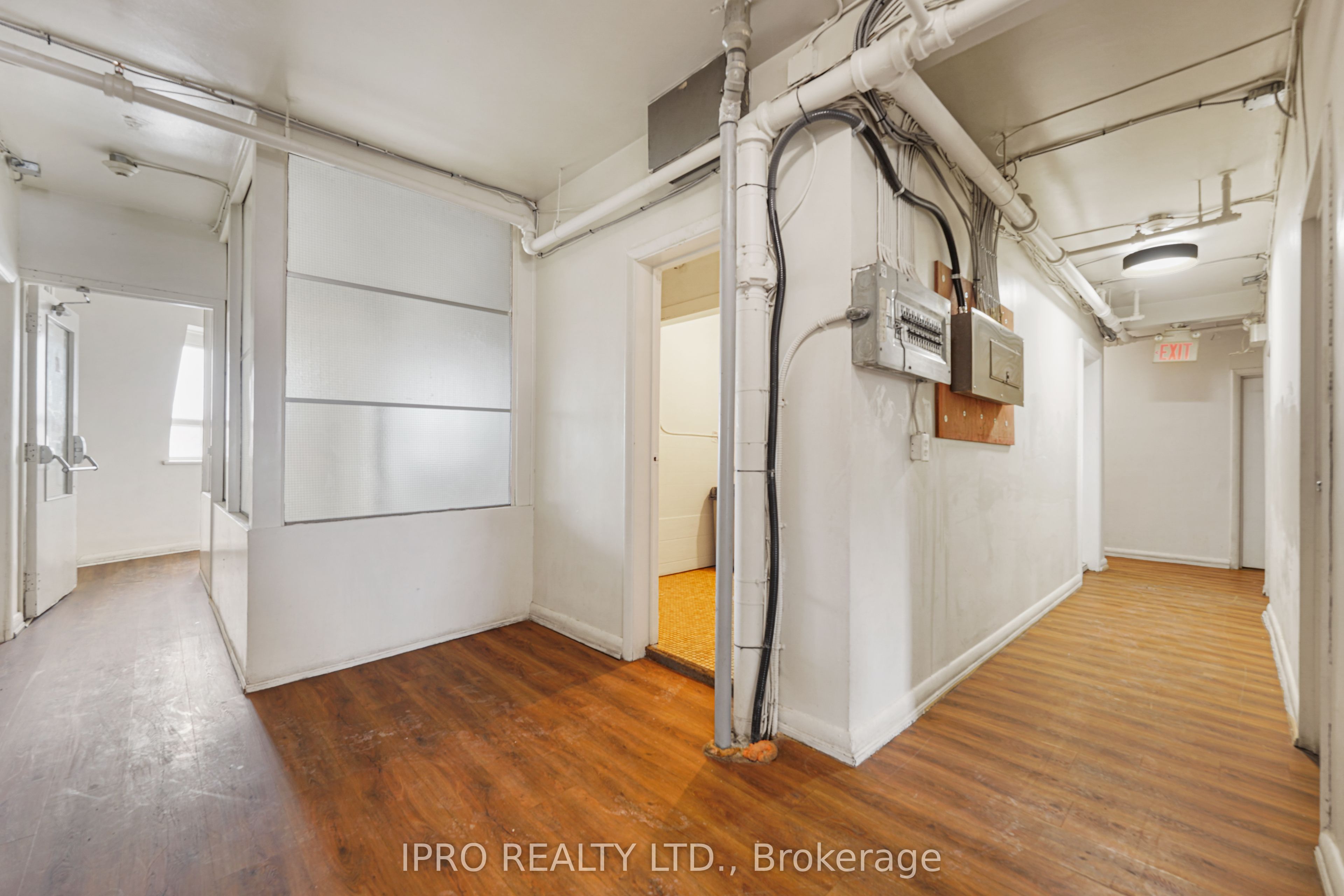31 Bayfield St Property Photo 24
