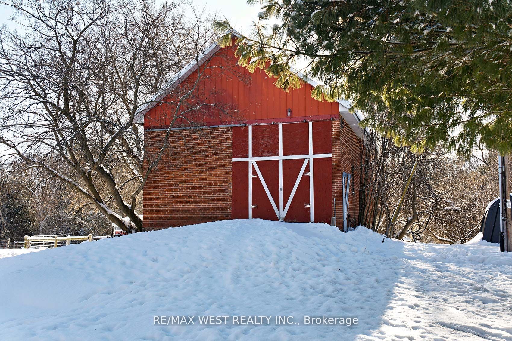 7640 Hwy 26 Road Property Photo 20
