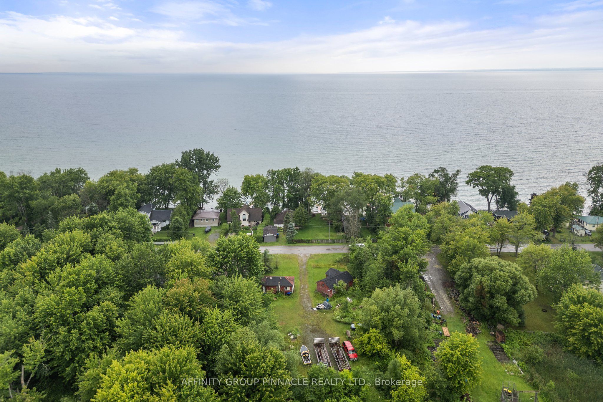 2559 Lakeshore Drive 1 & 4 Property Photo 18