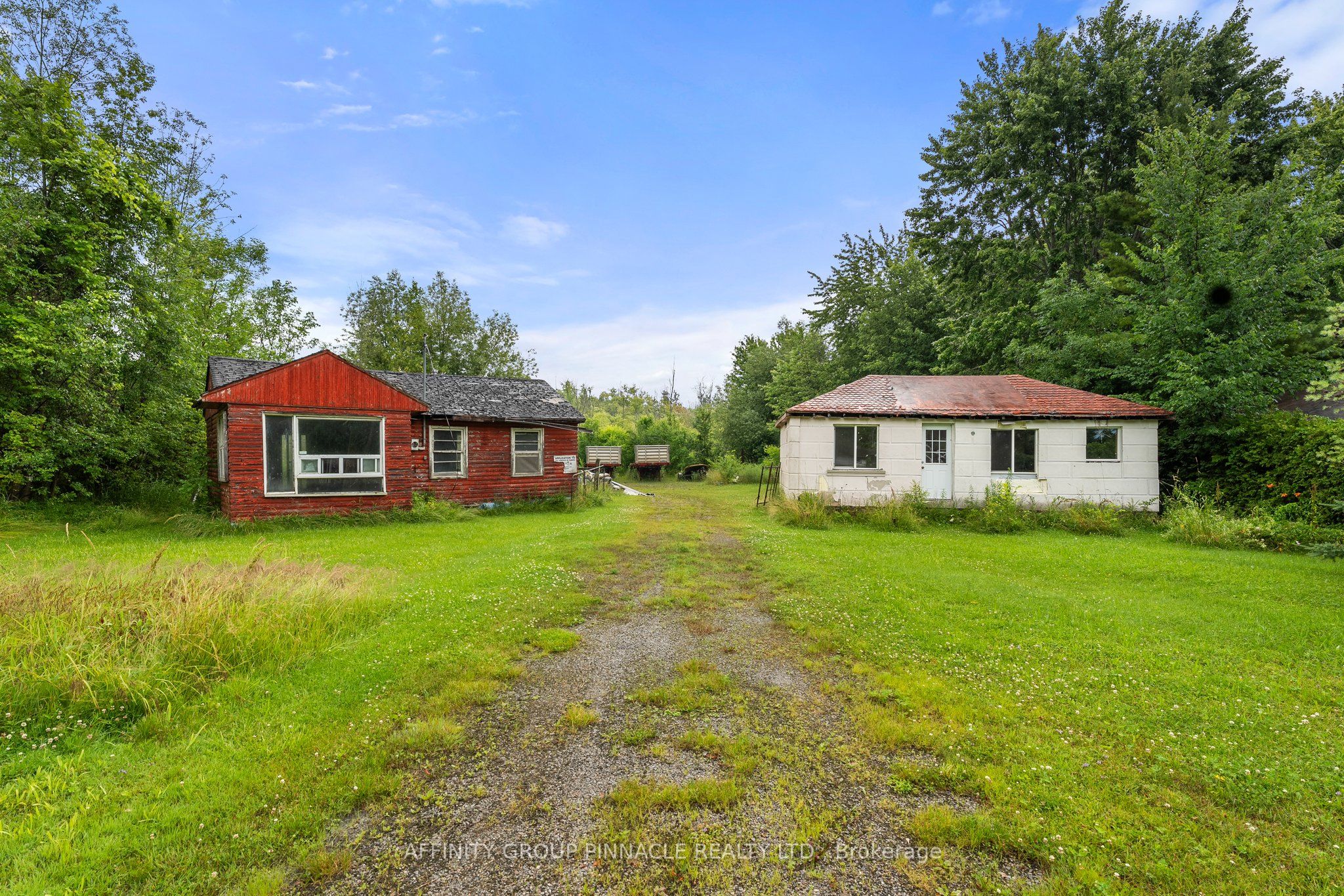 2559 Lakeshore Drive 1 & 4 Property Photo 20