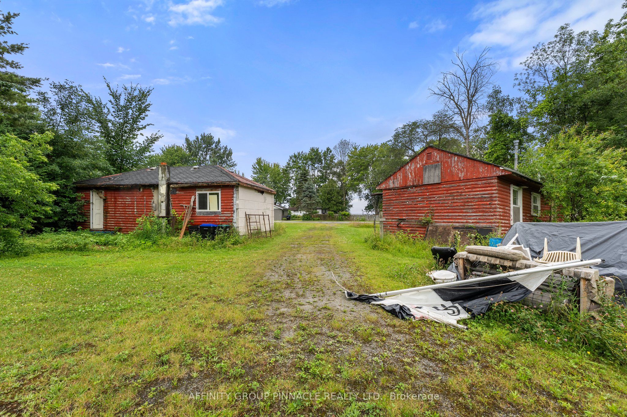 2559 Lakeshore Drive 1 & 4 Property Photo 23