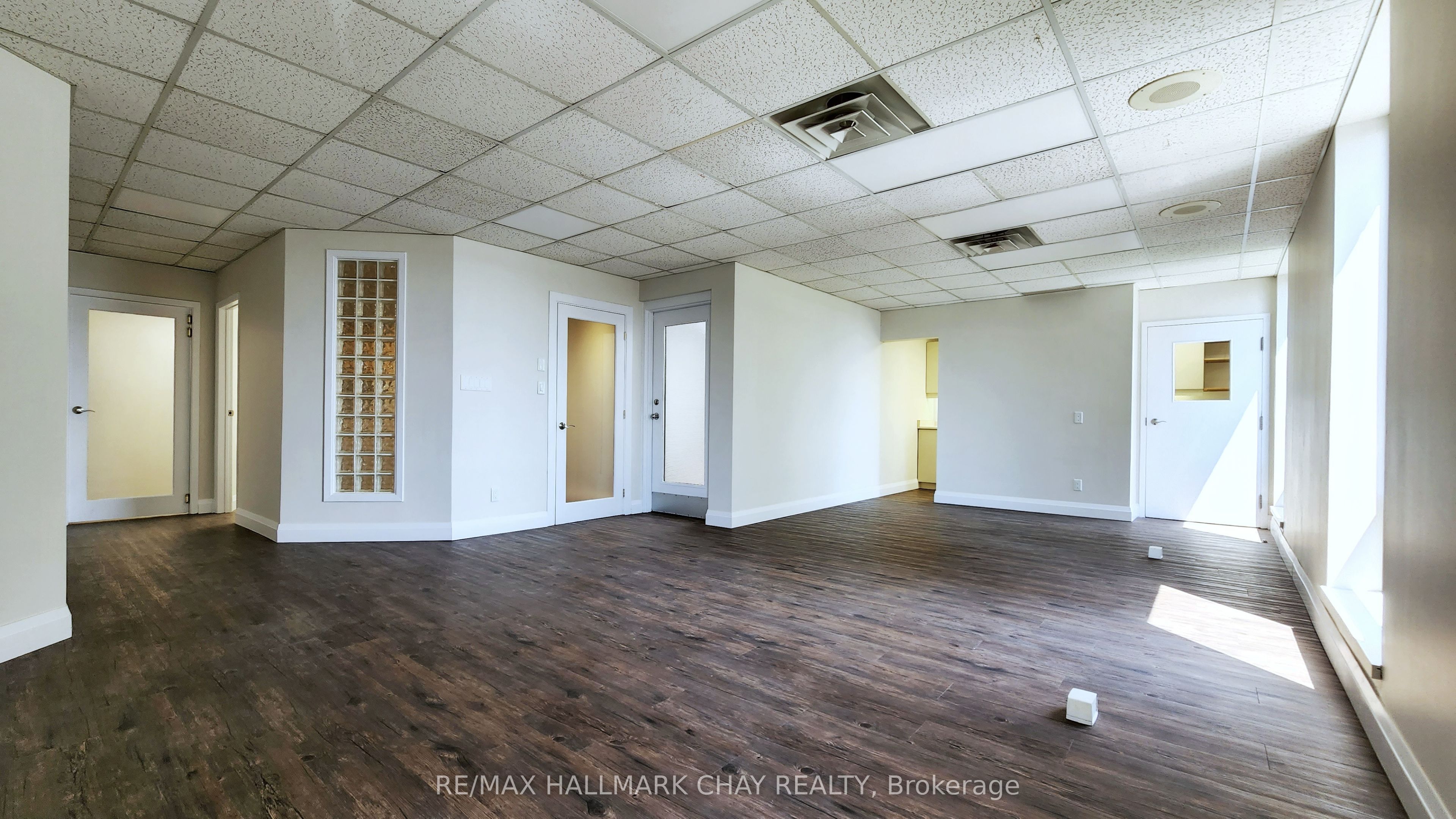 89 Collier Street Property Photo 11