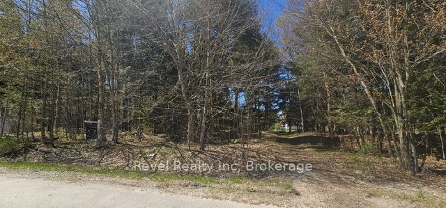 Remi Rd Property Photo 5