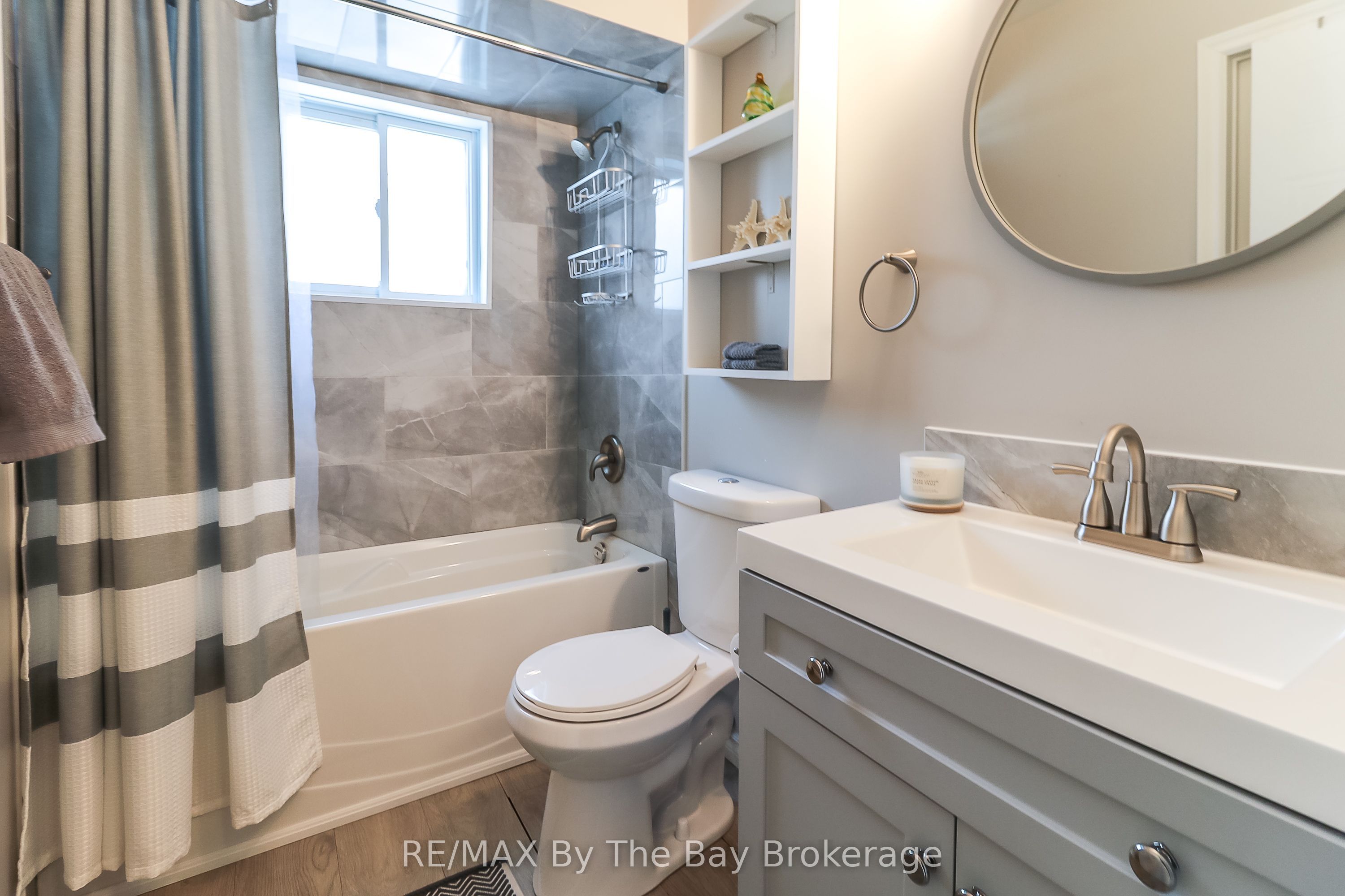 94 Leo Boulevard Property Photo 16