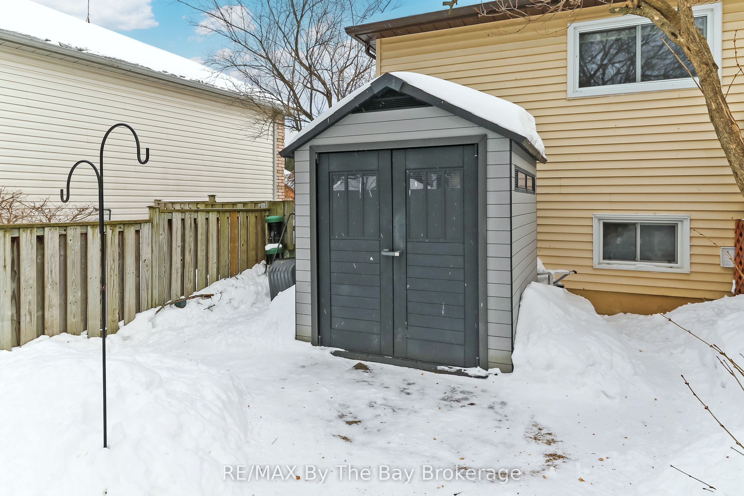 94 Leo Boulevard Property Photo 23