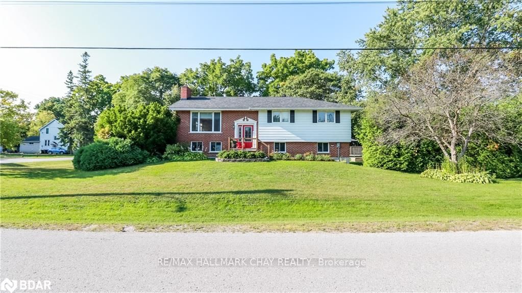 250 Superior Street Property Photo 1