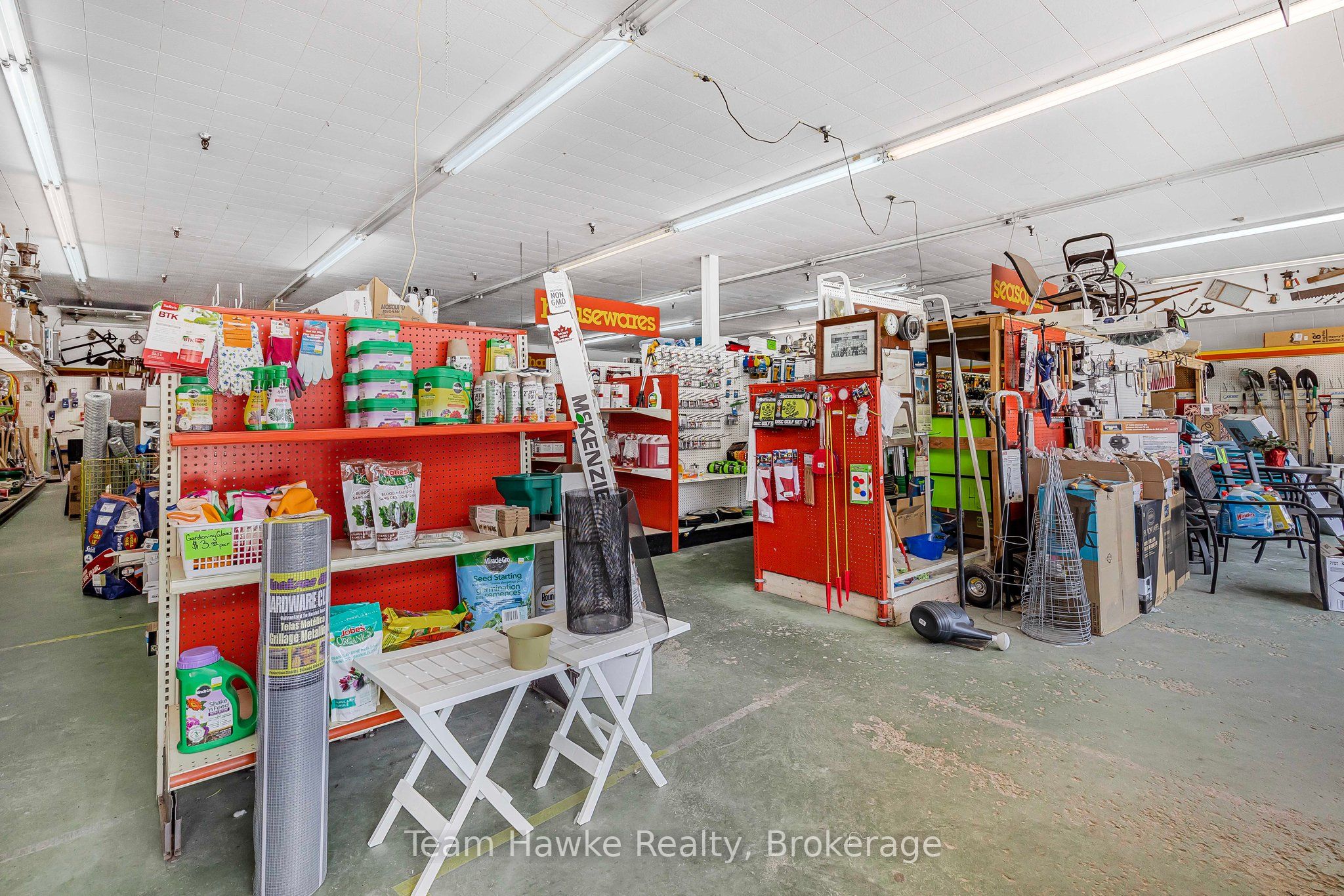526 Dominion Avenue Property Photo 9