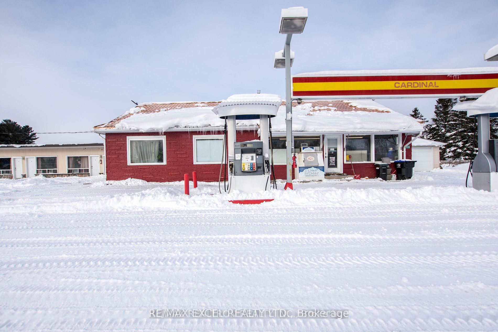 8906 Hwy 11 Road Property Photo 1