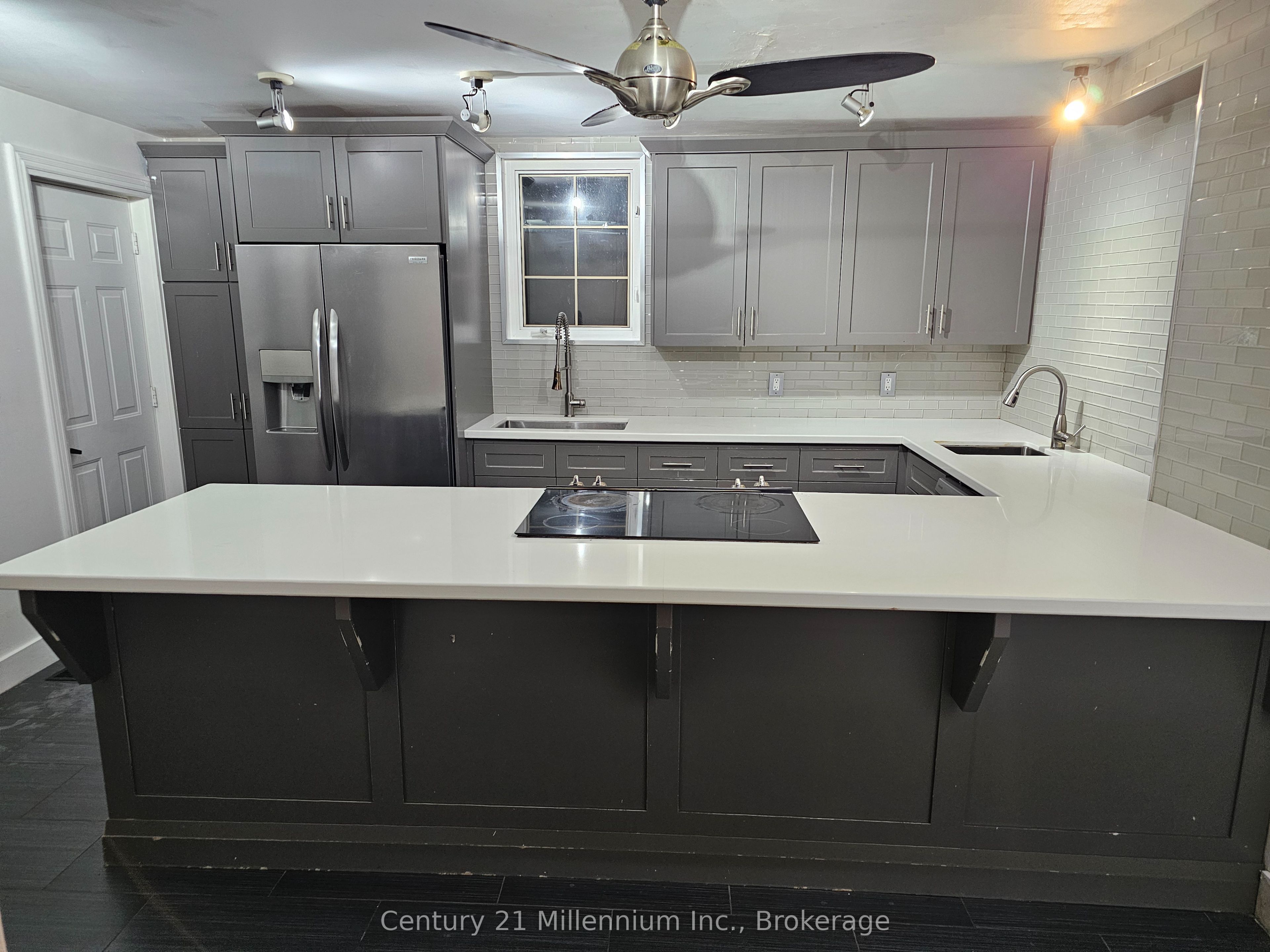 22 Market Street Property Photo 8