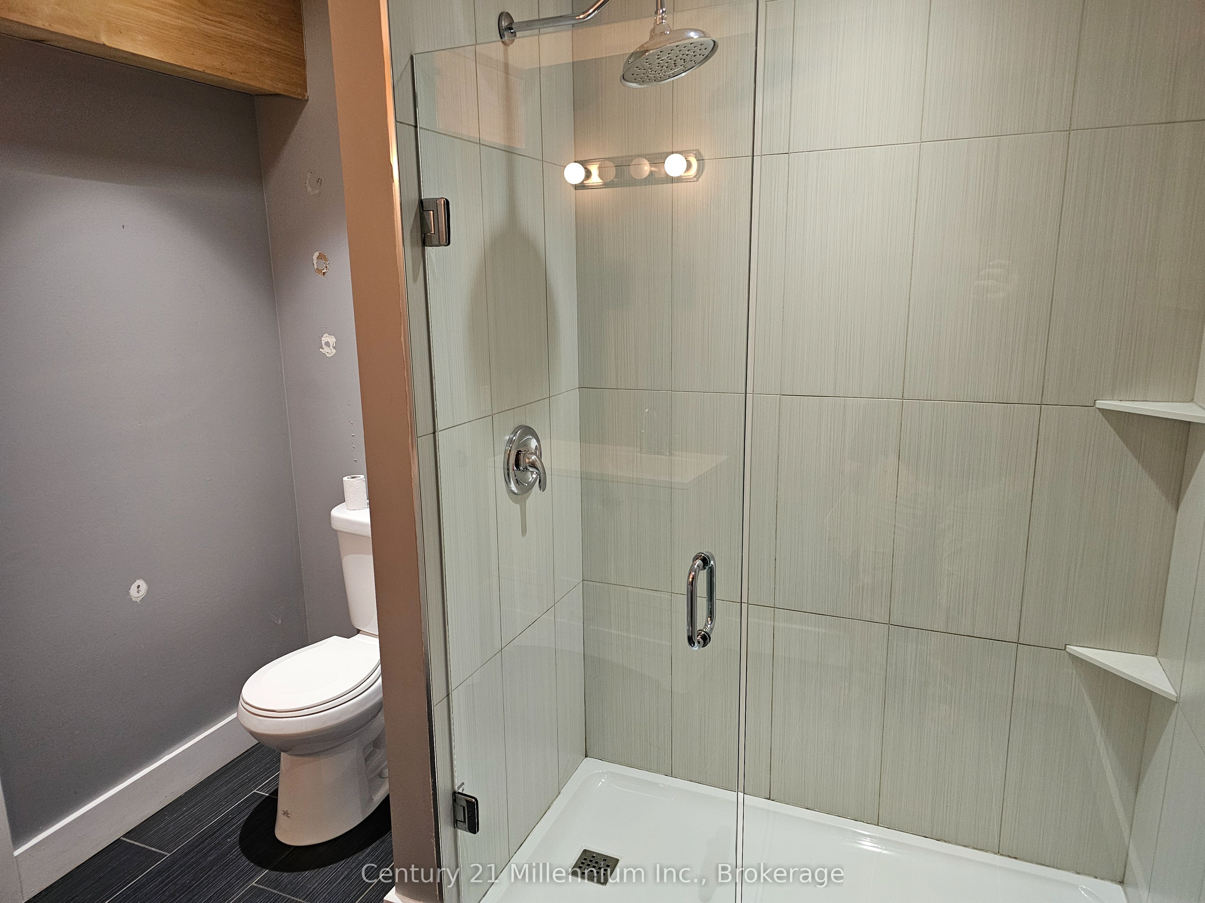22 Market Street Property Photo 15