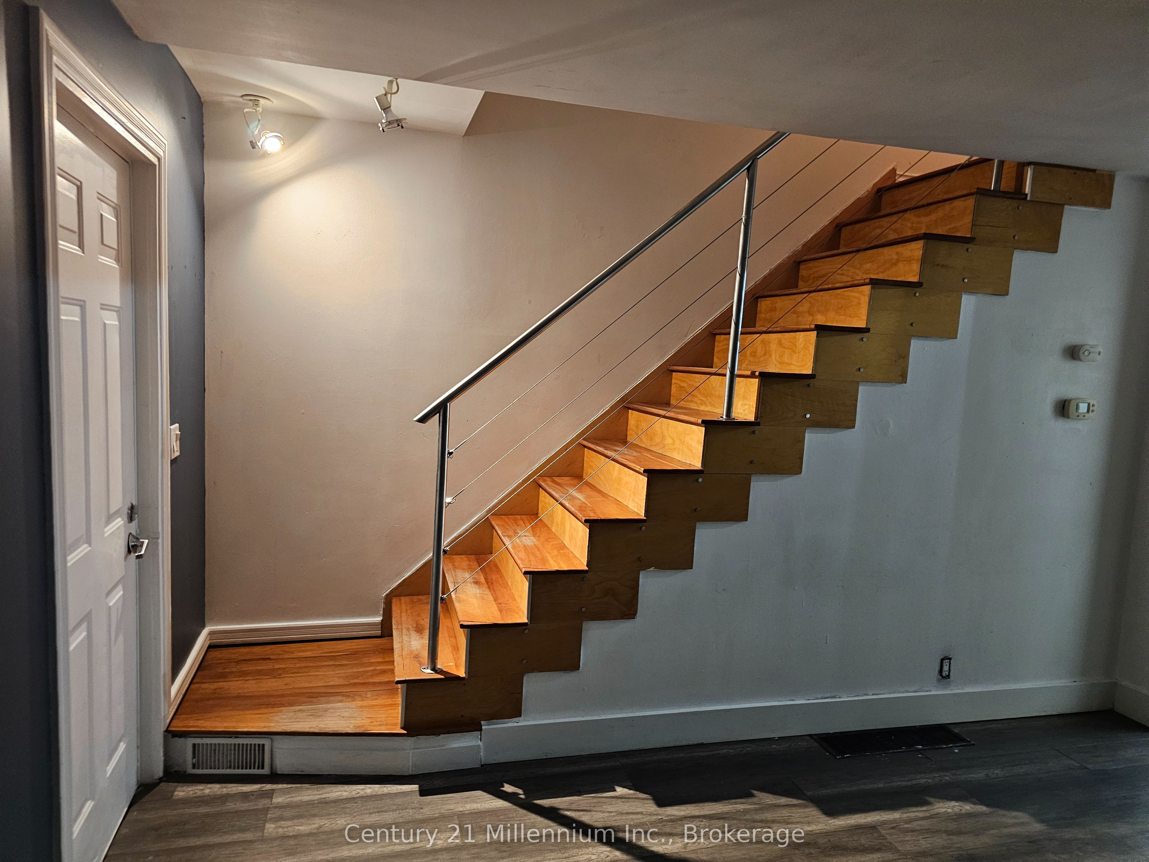 22 Market Street Property Photo 16