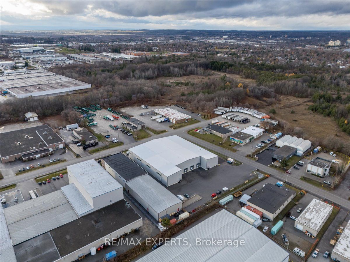 75 Welham Road Property Photo 6