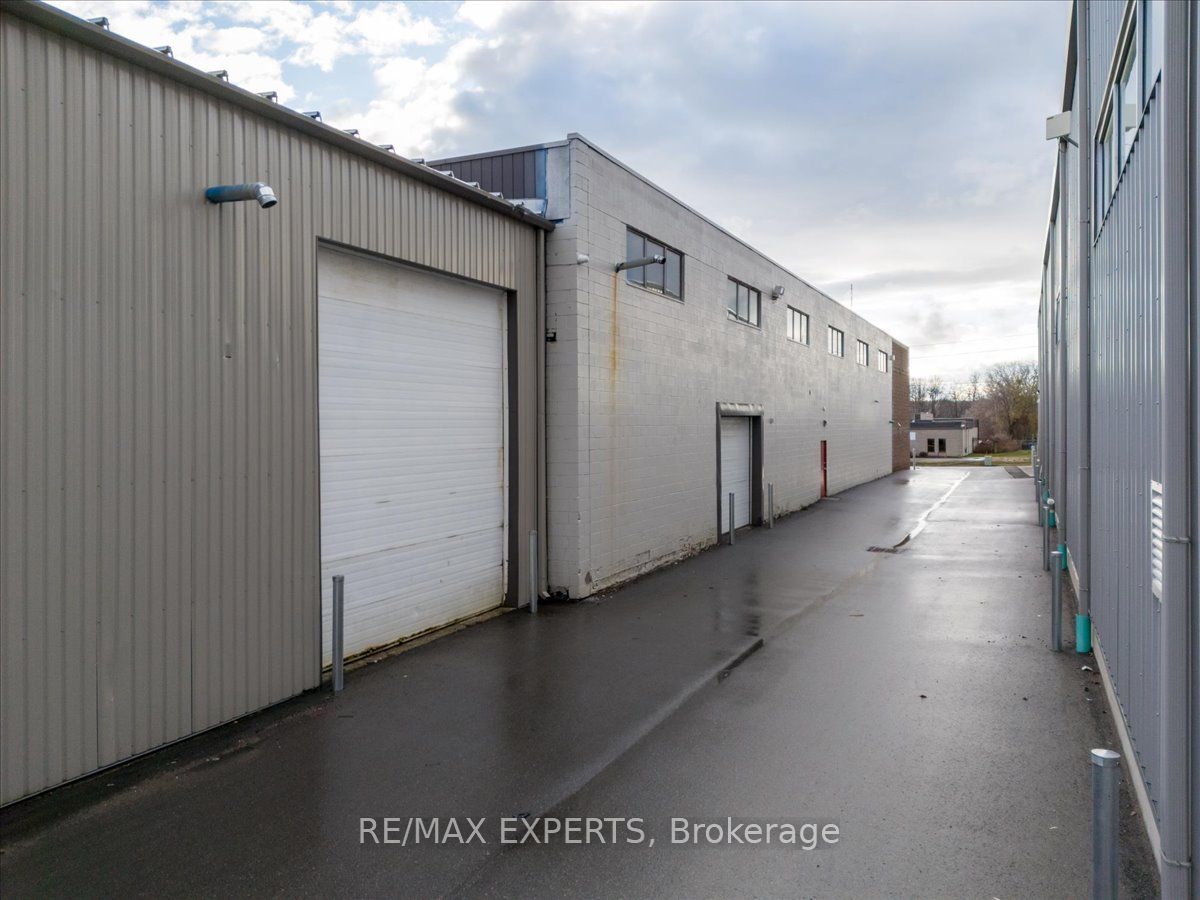 75 Welham Road Property Photo 14