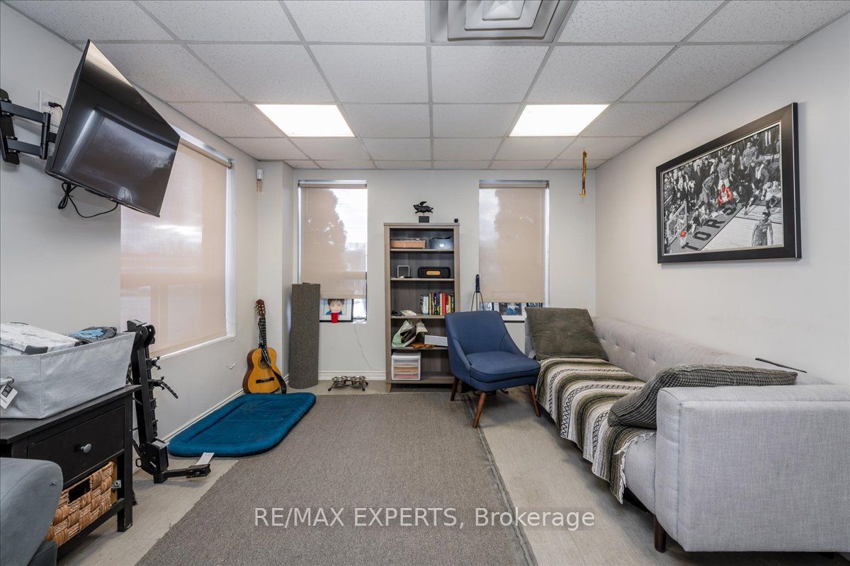 75 Welham Road Property Photo 31