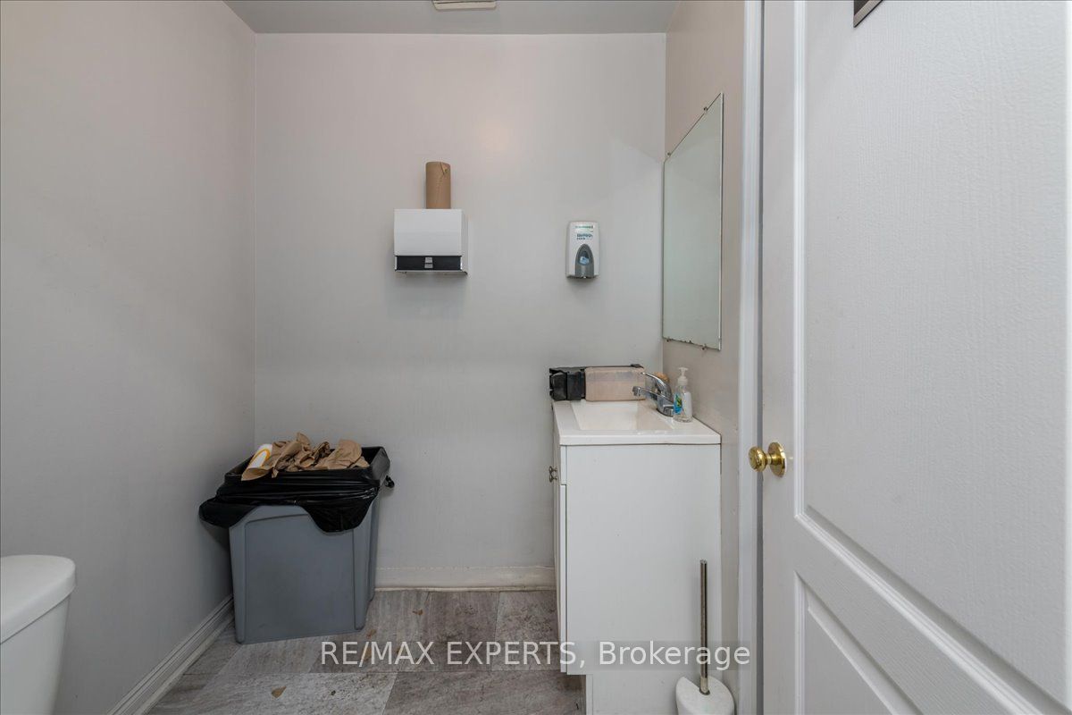 75 Welham Road Property Photo 35
