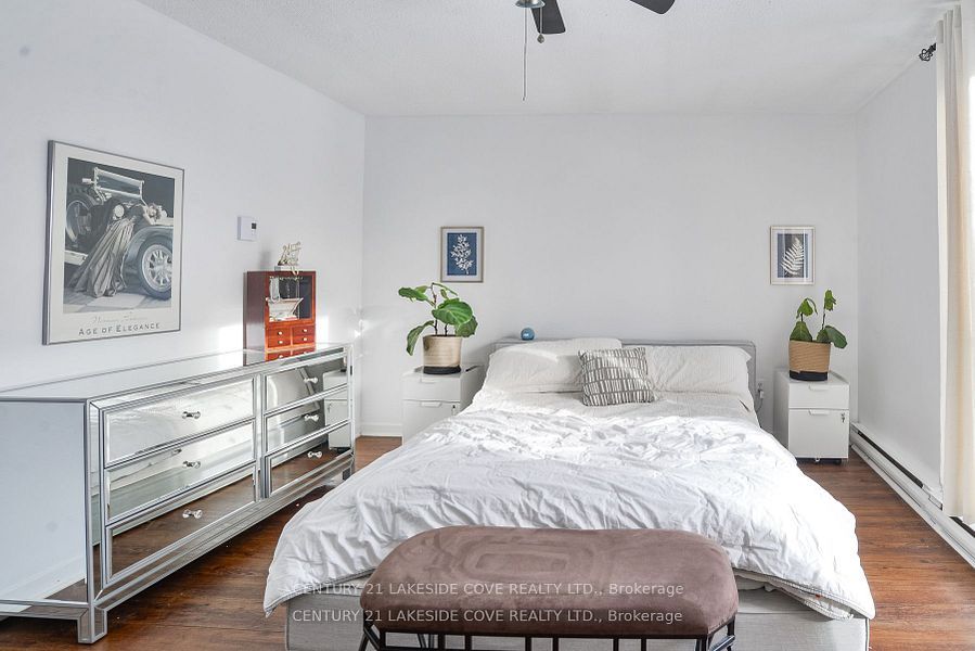 #unit 5 - 4 Paradise Boulevard Property Photo 15