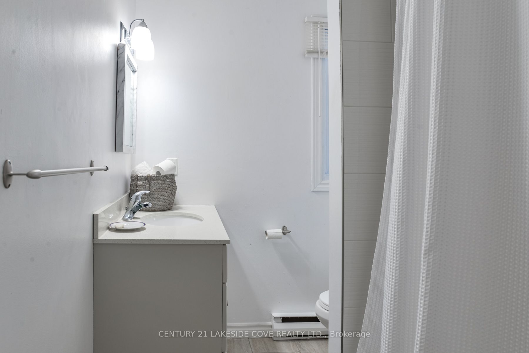 #unit 5 - 4 Paradise Boulevard Property Photo 18