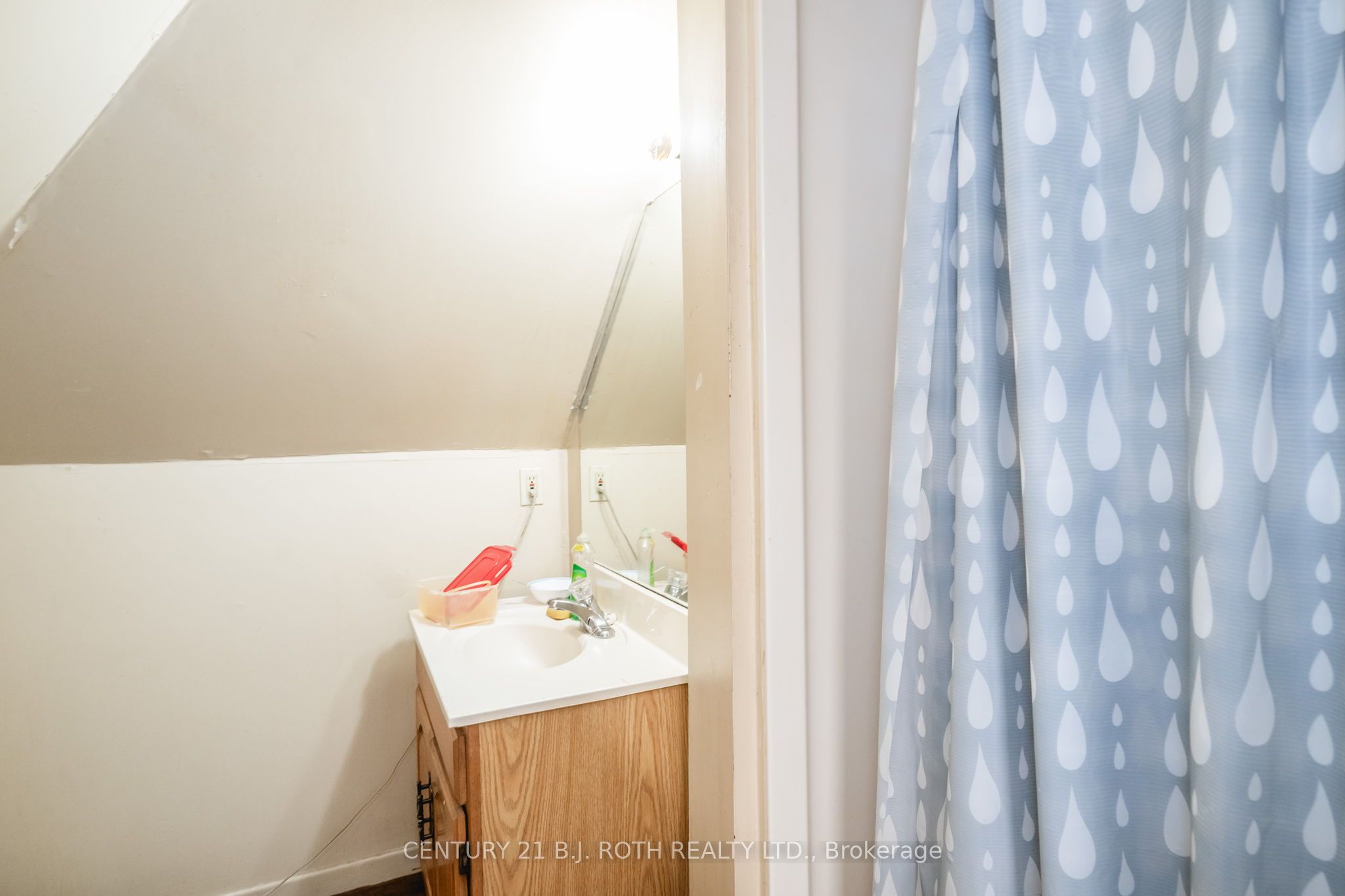 63 Mcdonald Street Property Photo 9