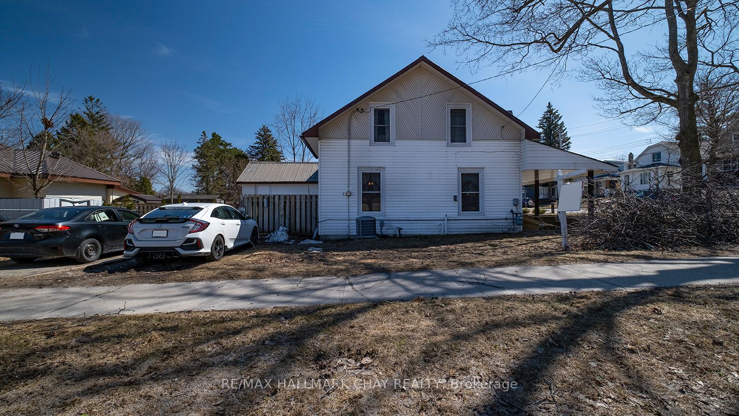335 Russell Street Property Photo 29