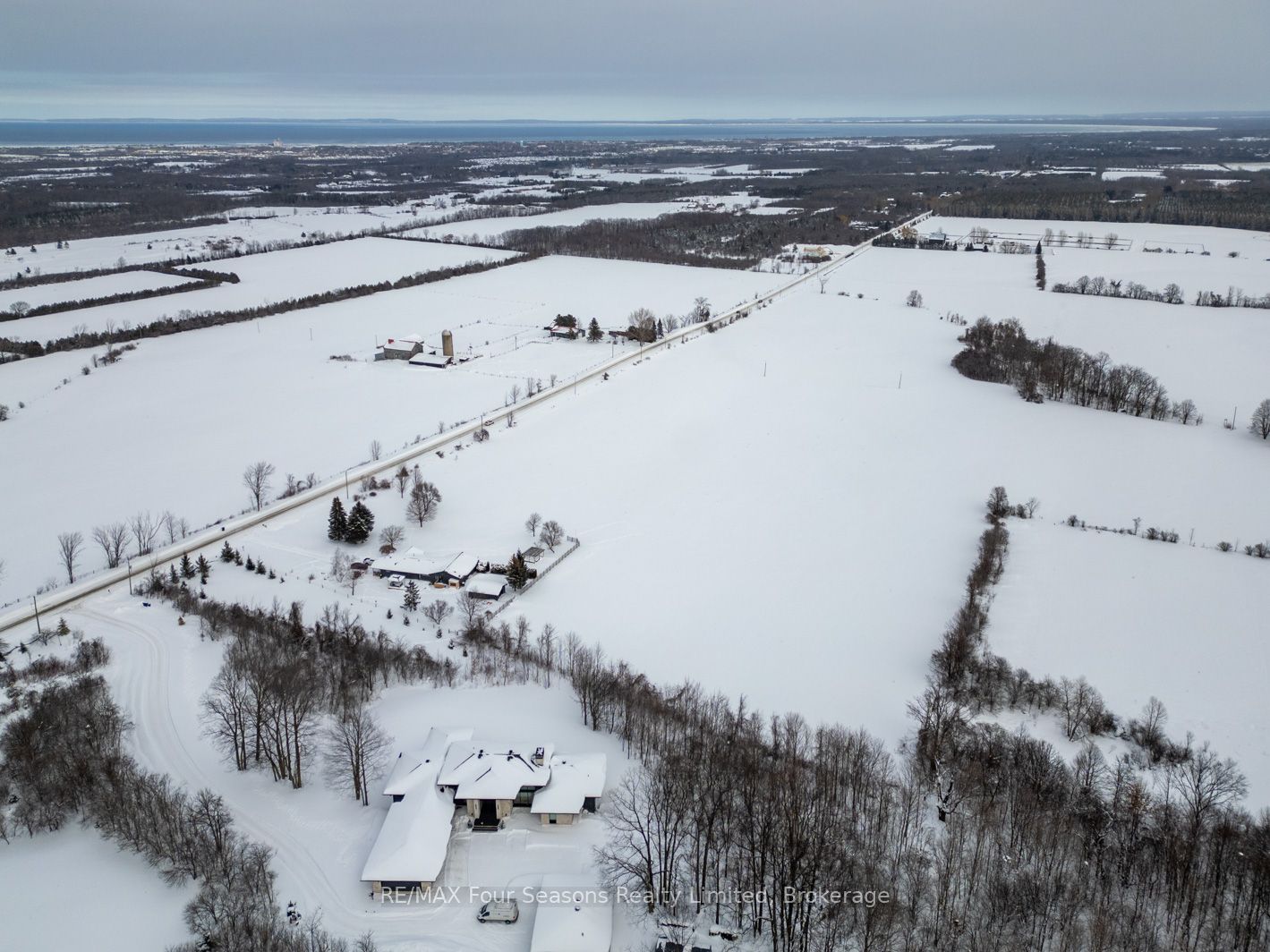8483 36/37 Nottawasaga Sideroad Property Photo 15