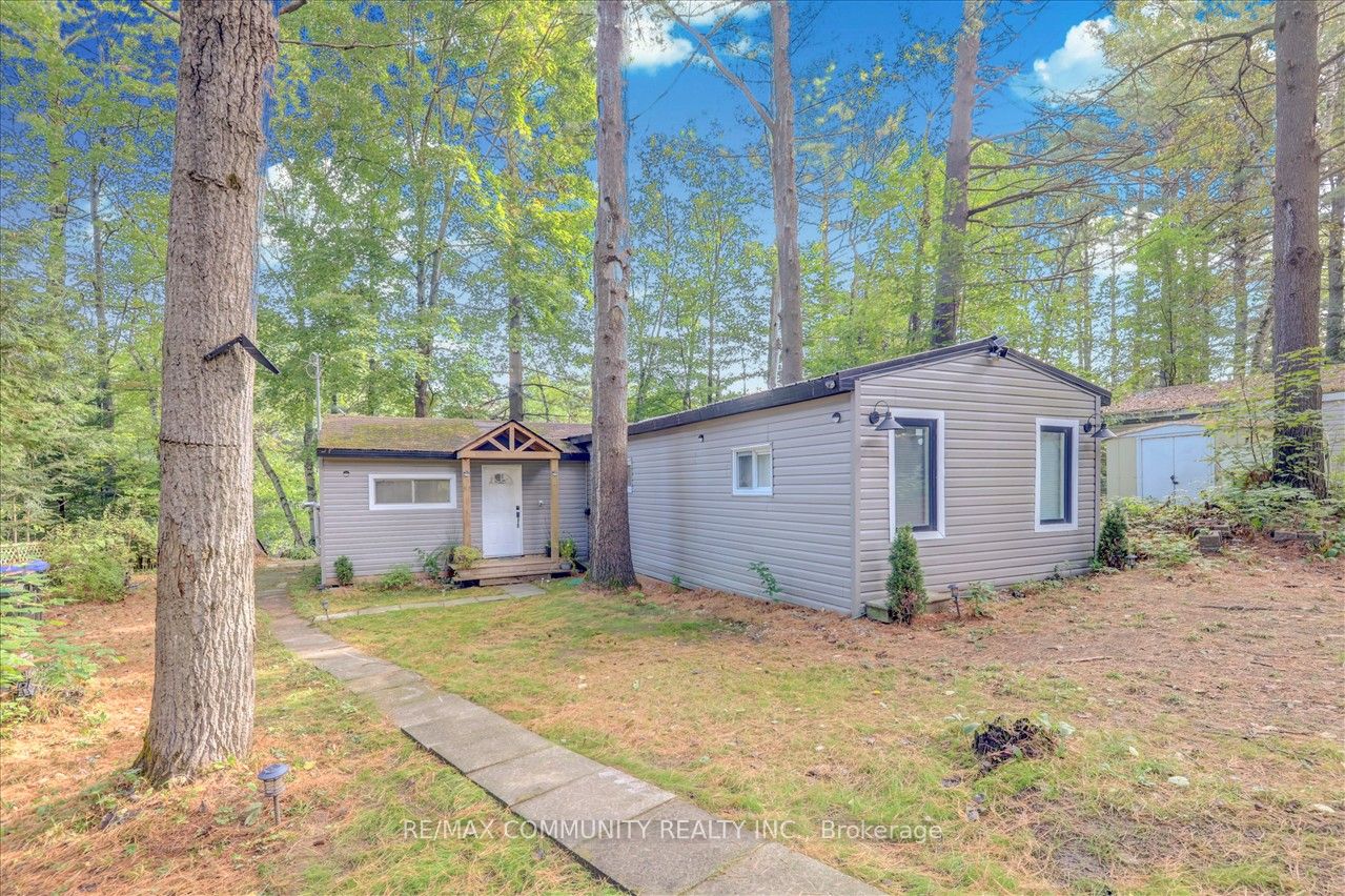 4294 Canal Rd Property Photo