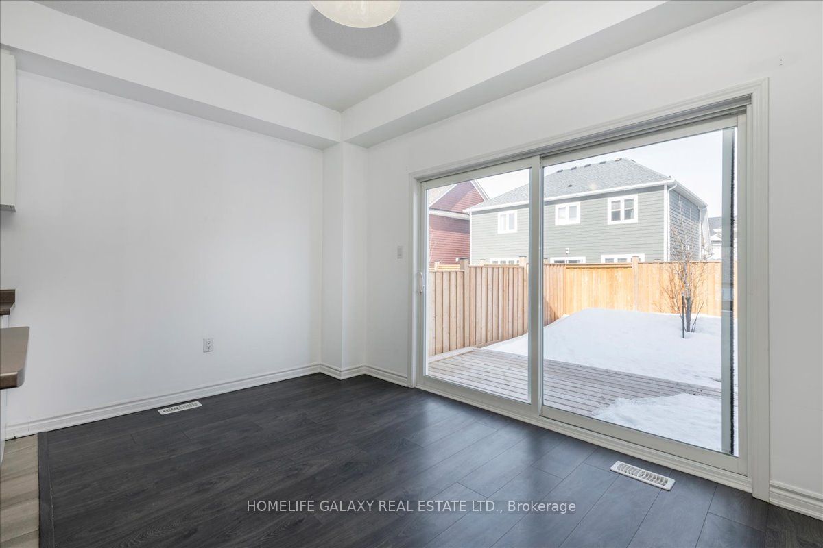 13 Hills Thistle Dr Property Photo 8