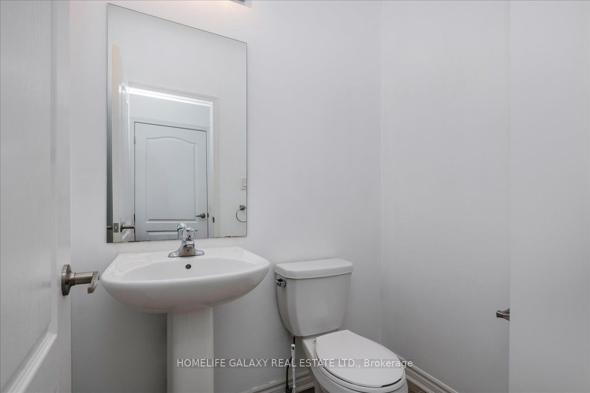 13 Hills Thistle Dr Property Photo 11