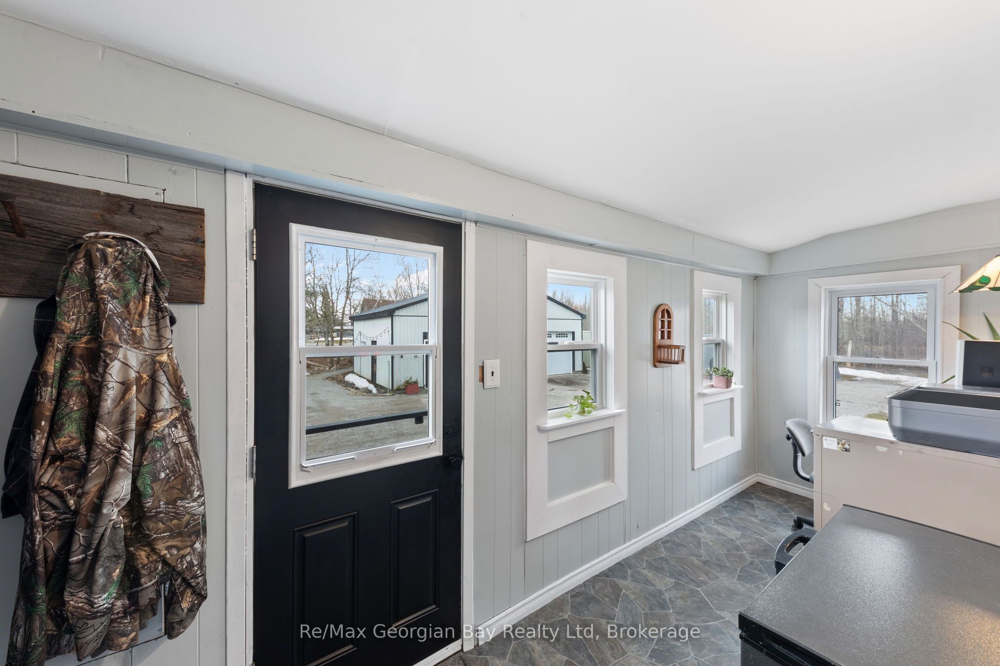 2066 Irish Line Property Photo 7