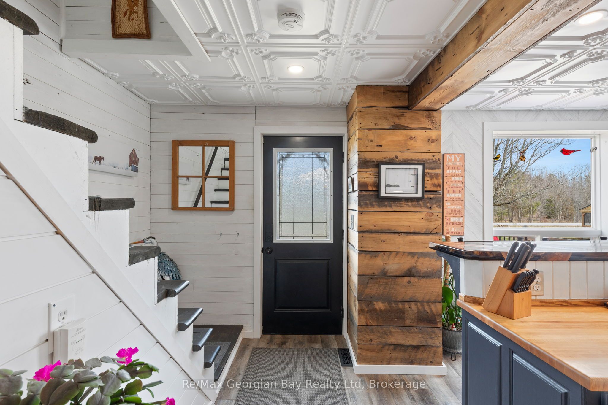 2066 Irish Line Property Photo 17