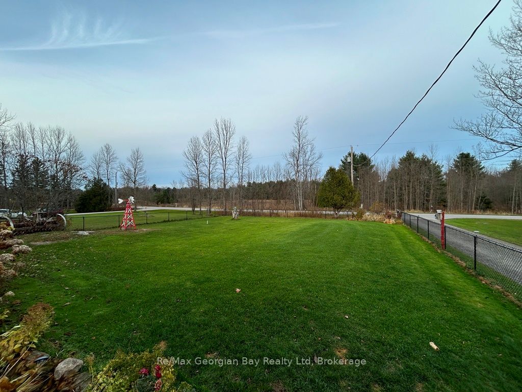2066 Irish Line Property Photo 37