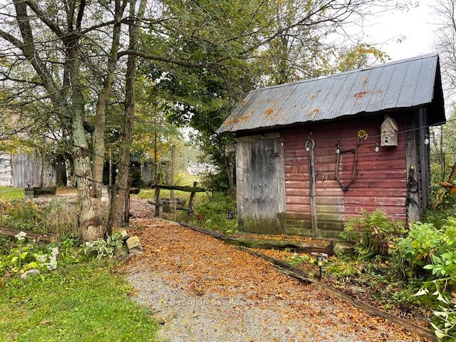 2066 Irish Line Property Photo 40