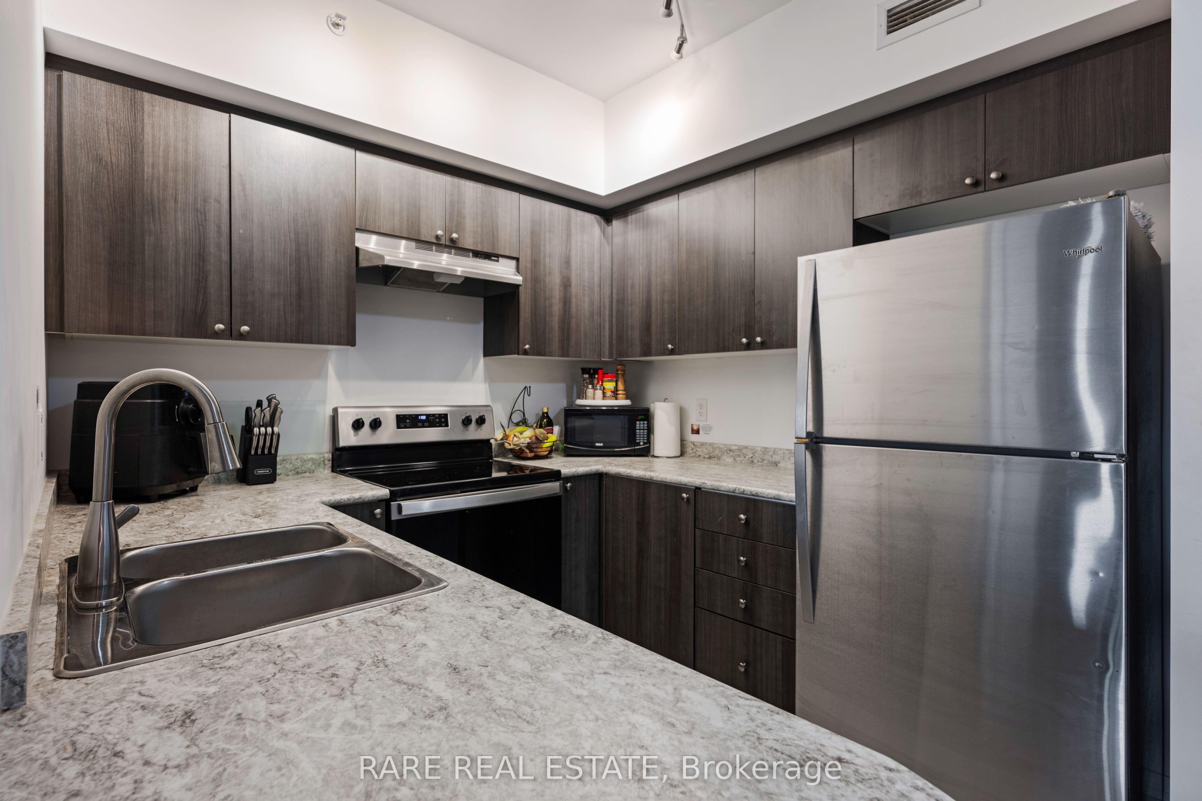 #309 - 54 Koda Street Property Photo 21