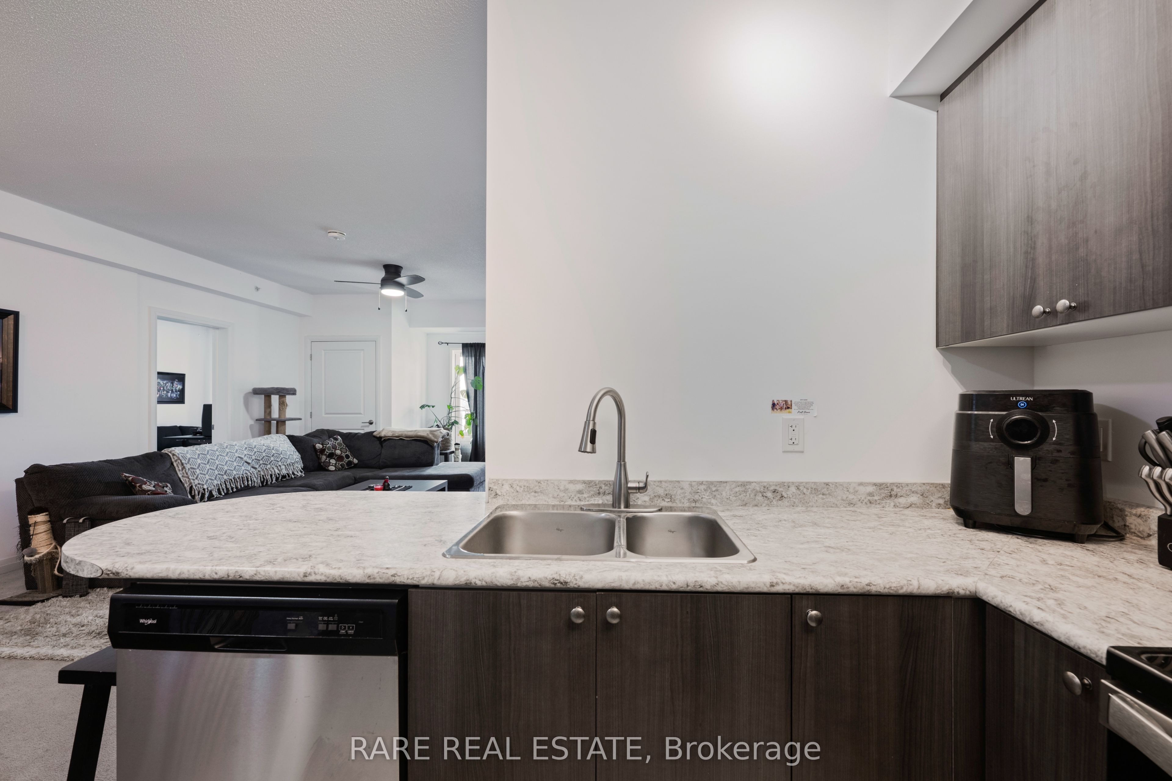 #309 - 54 Koda Street Property Photo 23