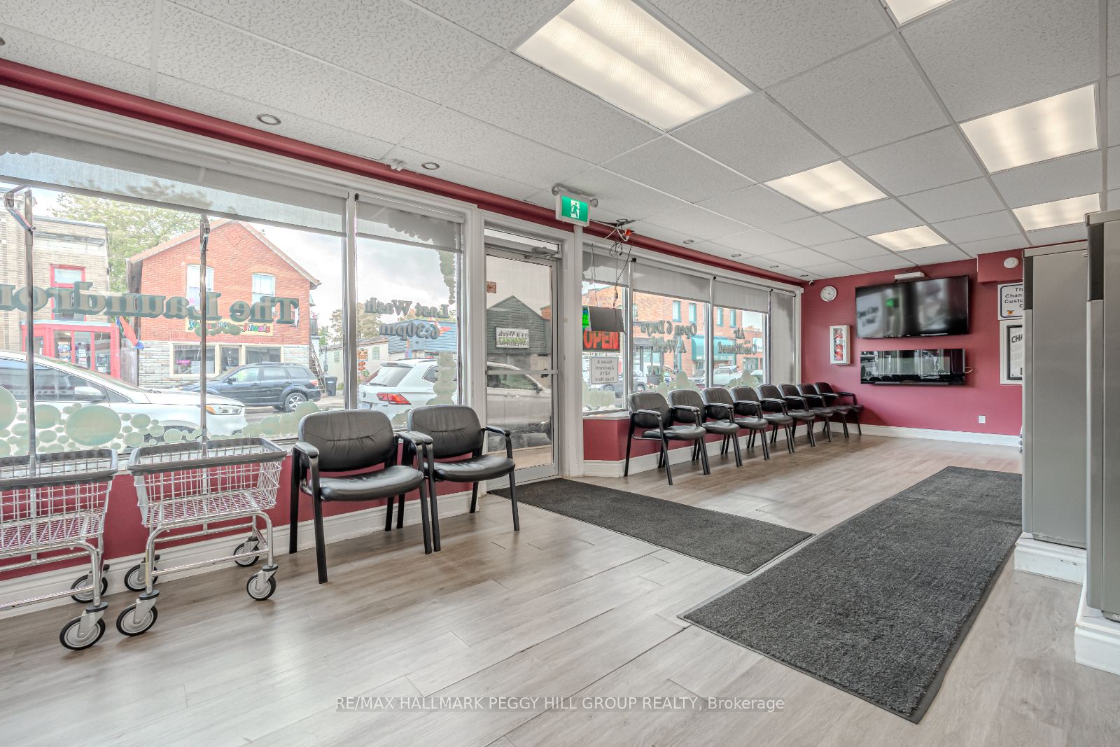 30 Queen Street Property Photo 6