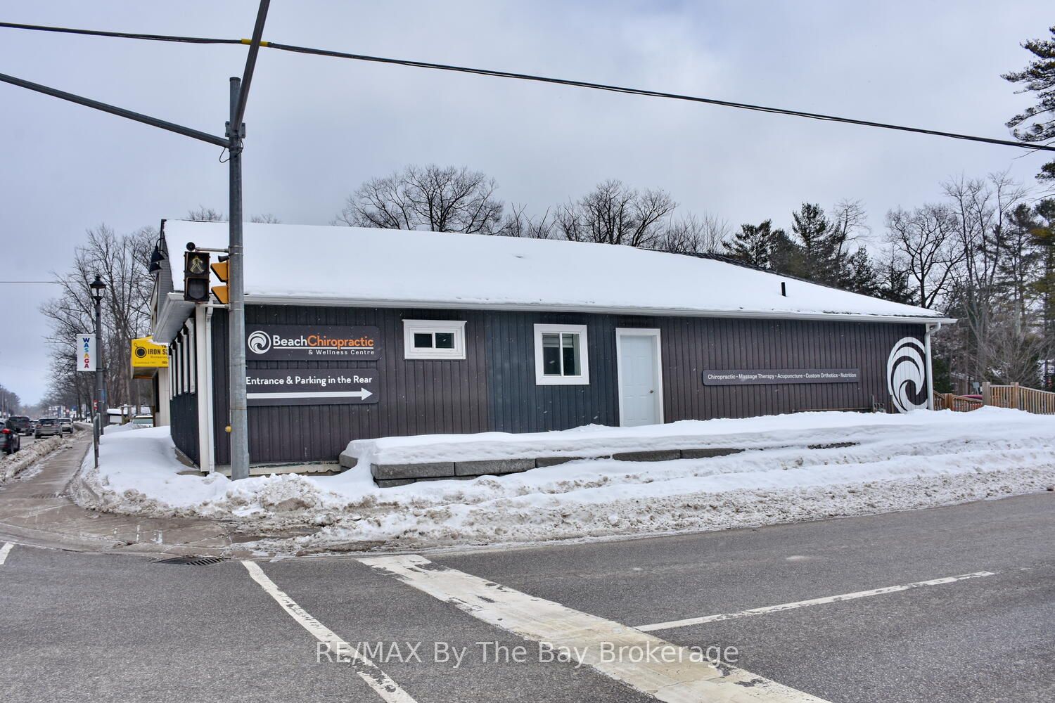 1535 Mosley Street Property Photo 4