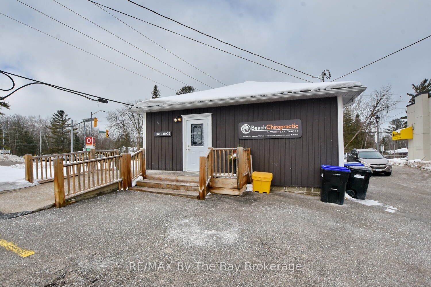1535 Mosley Street Property Photo 8