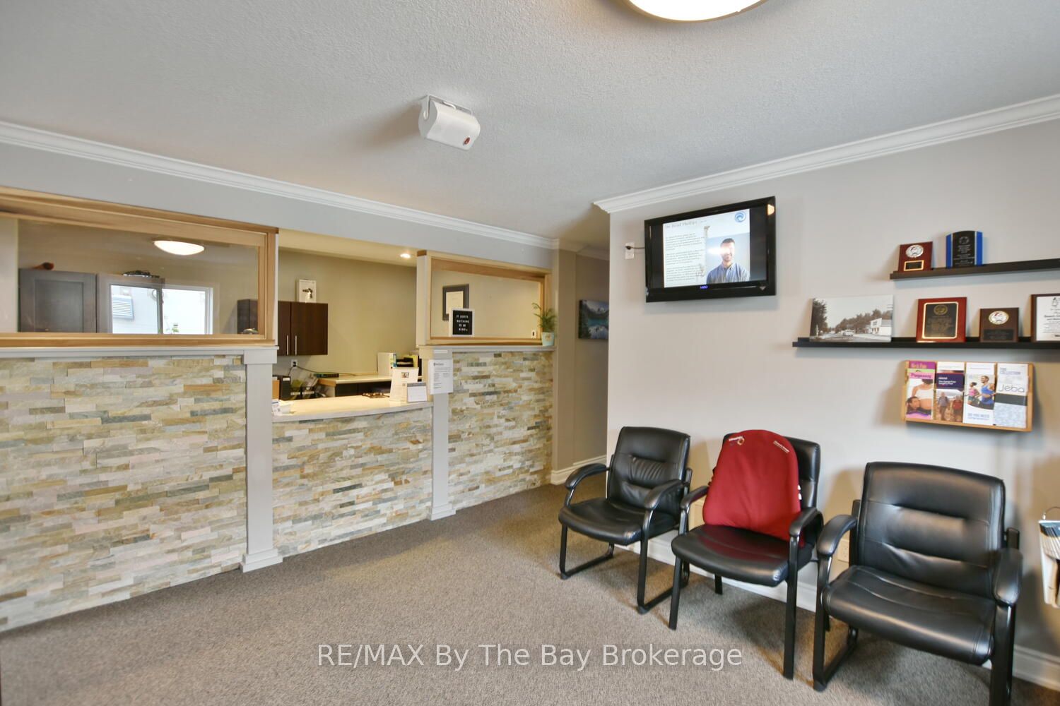 1535 Mosley Street Property Photo 18