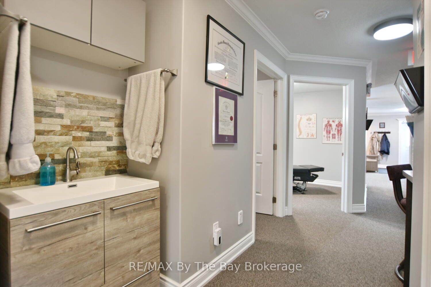 1535 Mosley Street Property Photo 27