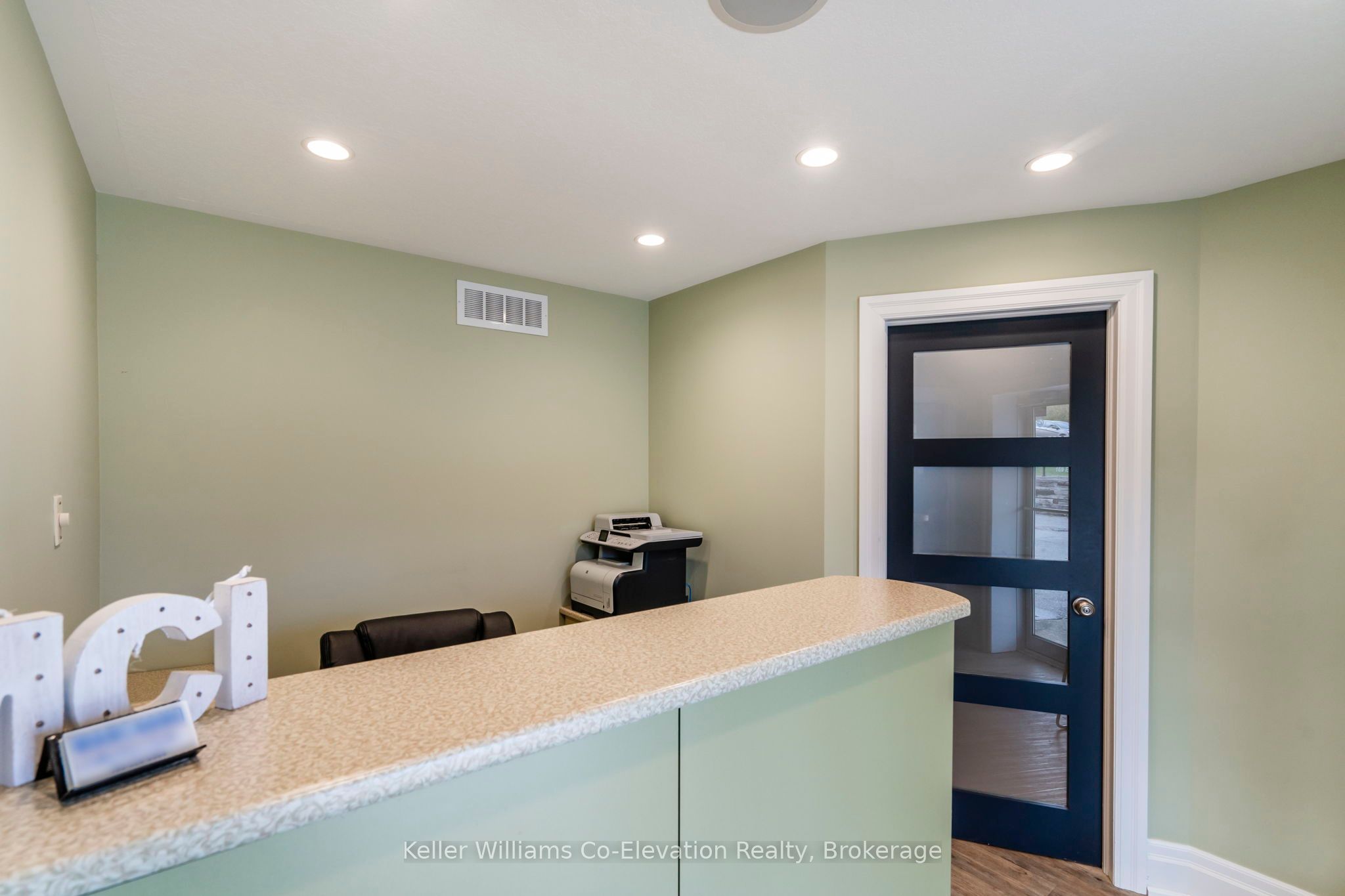 169 Elizabeth Street Property Photo 8